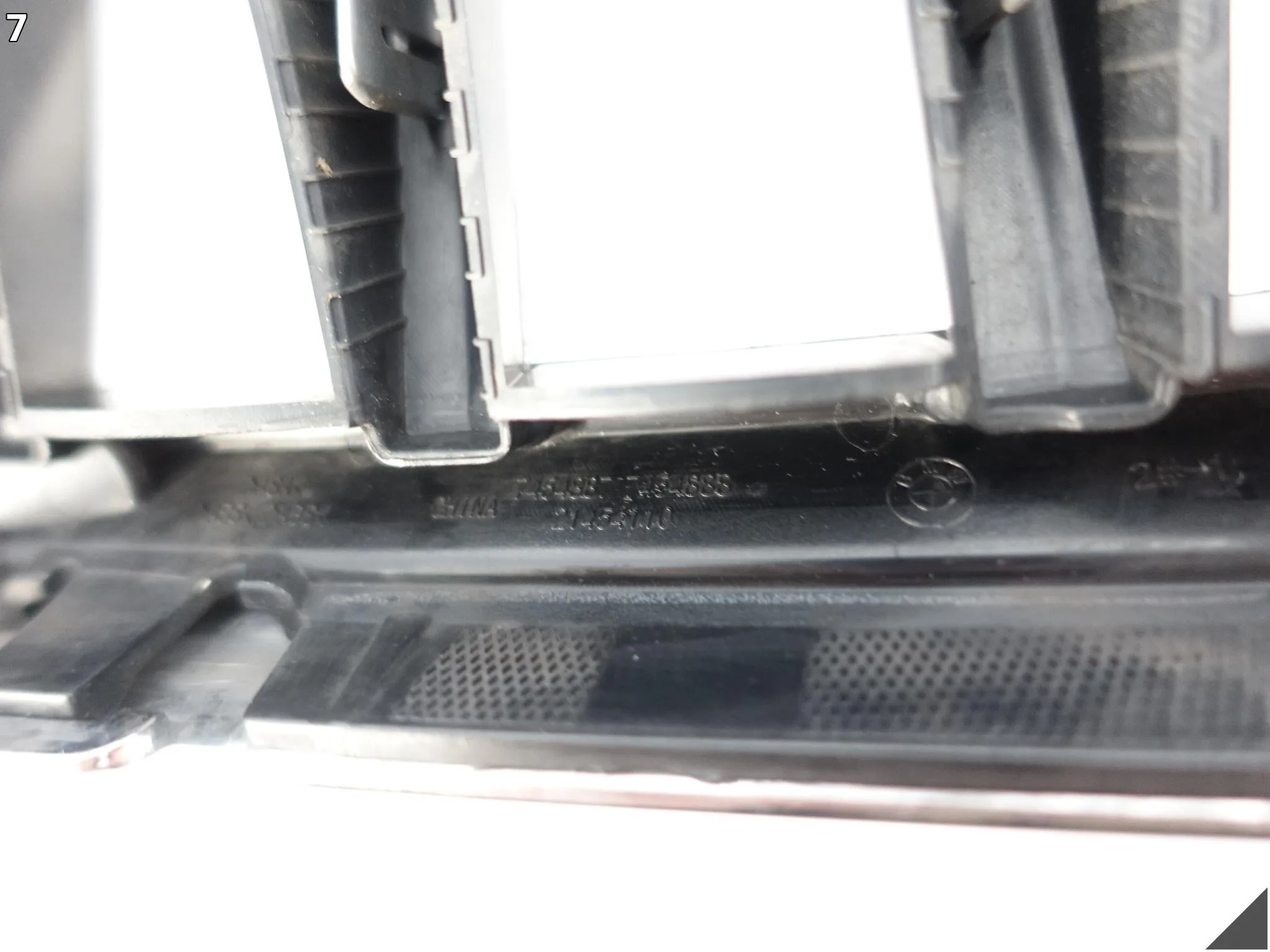 BMW X5 G05 M-PAKIET 18-23 GRILL ATRAPA NERKI KRATKA W ZDERZAK PRZÓD 7454887 BMW X5 G05 M-PAKIET 18-23 GRILL ATRAPA NERKI KRATKA W ZDERZAK PRZÓD 7454887 - obrazek 8