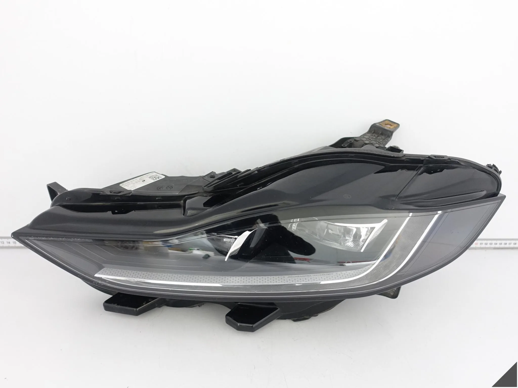 JAGUAR XE X760 LIFT 19-24 LAMPA FULL LED HIGH MATRIX LEWA PRZÓD EU + MODUŁ JAGUAR XE X760 LIFT 19-24 LAMPA FULL LED HIGH MATRIX LEWA PRZÓD EU + MODUŁ