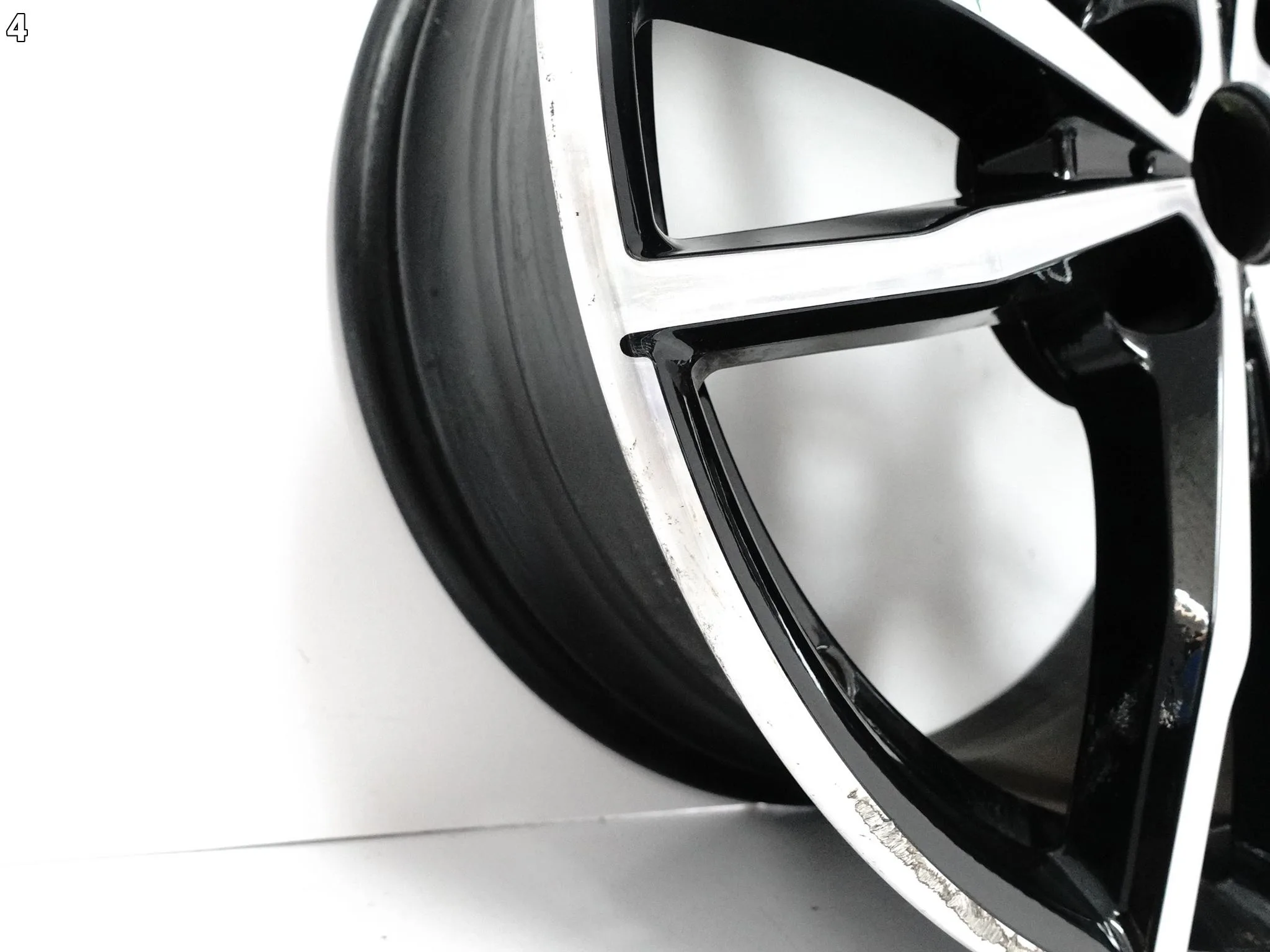 BMW 3 G20 G21 4 G22 G23 2 G42 M-PAKIET FELGA 8Jx19 IS27 5×112 8089892 BMW 3 G20 G21 4 G22 G23 2 G42 M-PAKIET FELGA 8Jx19 IS27 5x112 8089892 - obrazek 5