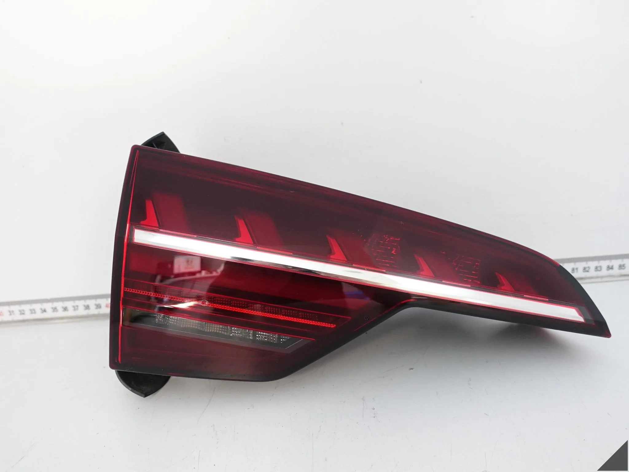 AUDI A4 S4 RS4 B9 8W9 AVANT KOMBI LIFT 19-24 LAMPA LED MATRIX LEWA TYŁ EU AUDI A4 S4 RS4 B9 8W9 AVANT KOMBI LIFT 19-24 LAMPA LED MATRIX LEWA TYŁ EU