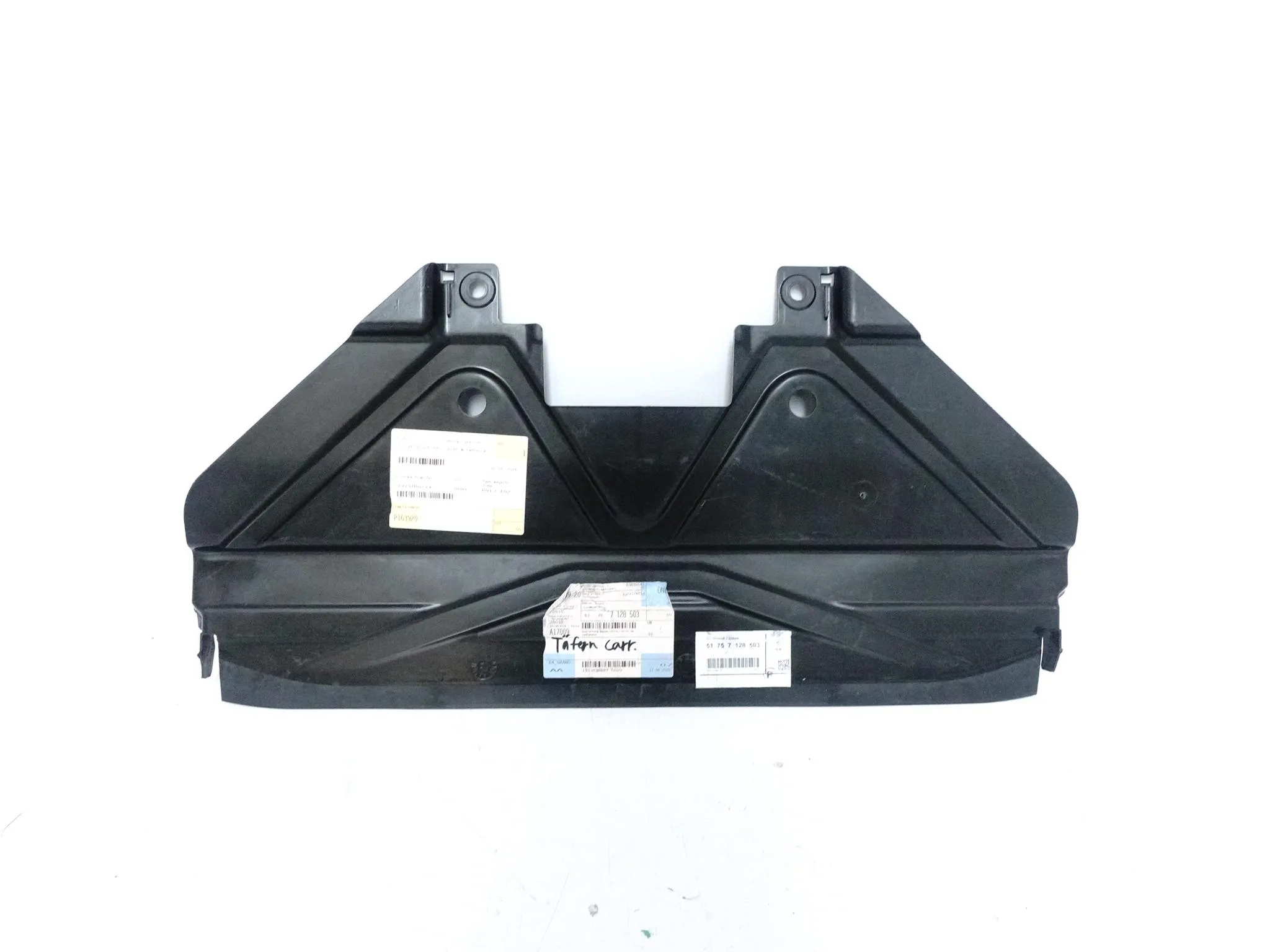 BMW 1 E81 E82 E87 E88 3 E90 E91 E92 DOLNA OSŁONA USZCZELKA CHŁODNICY PRZÓD BMW 1 E81 E82 E87 E88 3 E90 E91 E92 DOLNA OSŁONA USZCZELKA CHŁODNICY PRZÓD