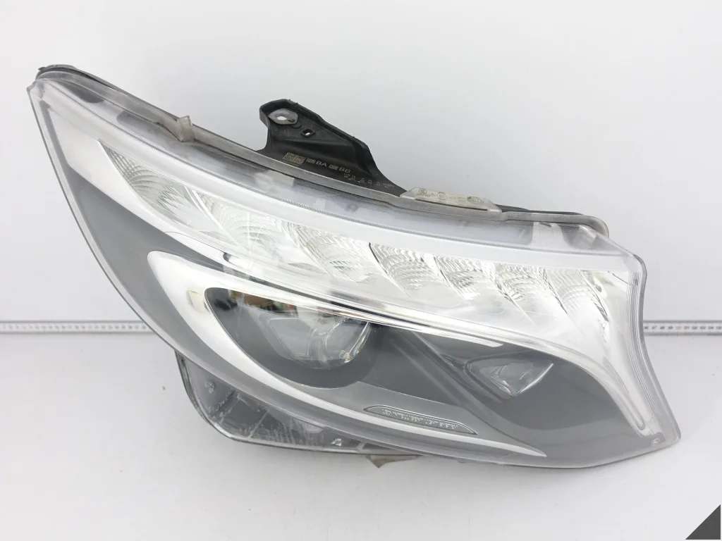 MERCEDES V-KLASA W447 VITO 14-19 LAMPA FULL LED ILS FULL LED PRAWA PRZÓD MERCEDES V-KLASA W447 VITO 14-19 LAMPA FULL LED ILS FULL LED PRAWA PRZÓD