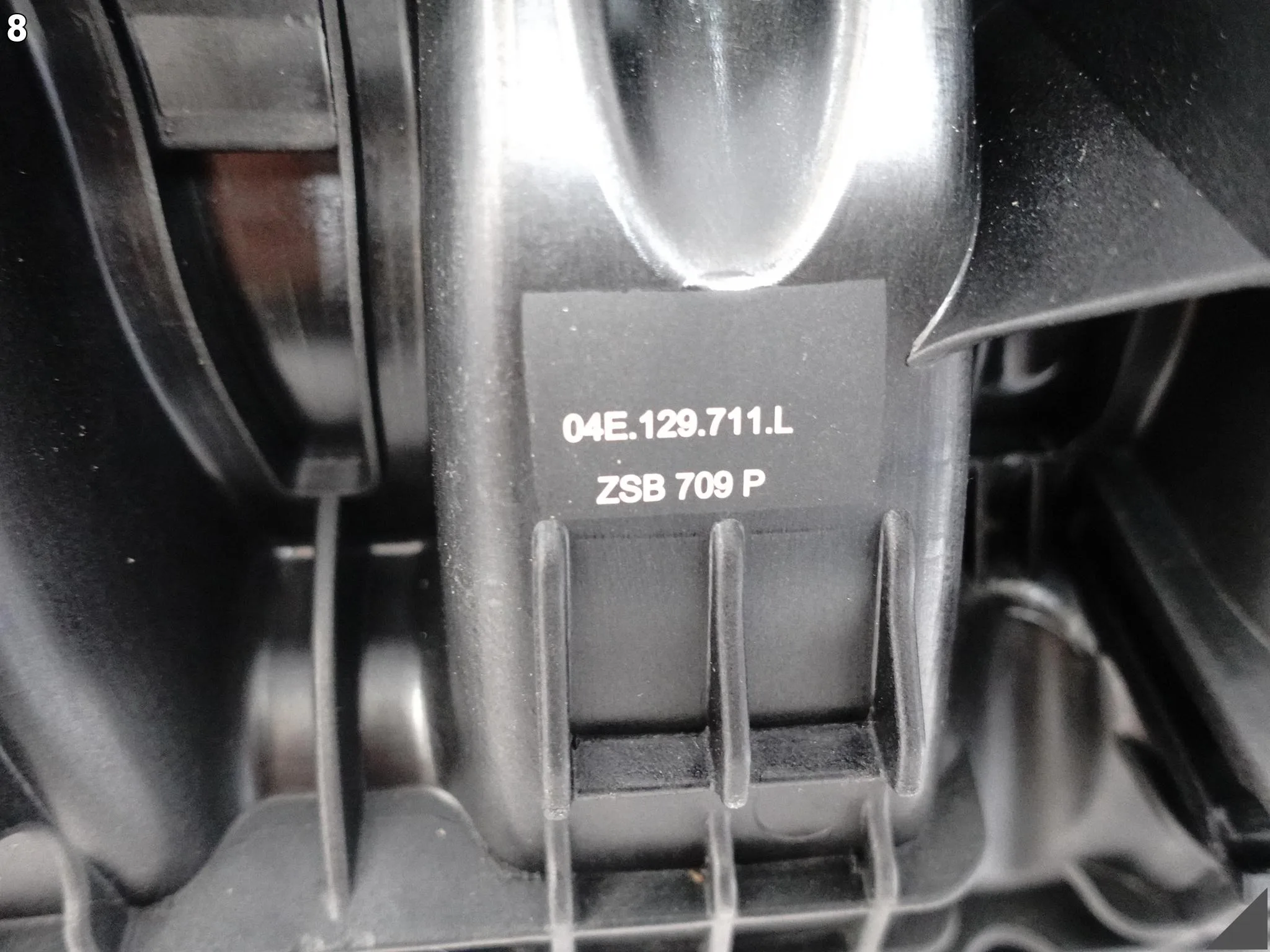 VW AUDI SEAT SKODA KOLEKTOR SSĄCY 1.4 TSi 04E129711L VW AUDI SEAT SKODA KOLEKTOR SSĄCY 1.4 TSi 04E129711L - obrazek 9