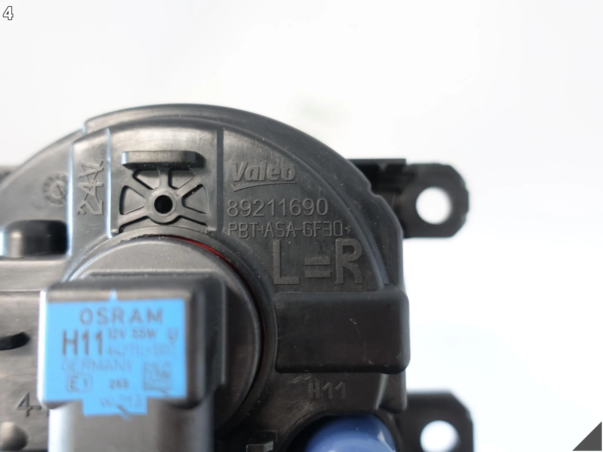 CITROEN PEUGEOT FIAT FORD HALOGEN W ZDERZAK L = R 89211690 VALEO 9687410080 CITROEN PEUGEOT FIAT FORD HALOGEN W ZDERZAK L = R 89211690 VALEO 9687410080 - obrazek 5