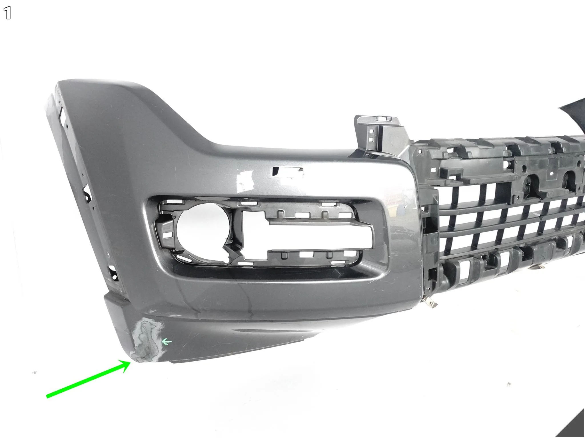 MITSUBISHI PAJERO IV (4 GENERACJA) LIFT 15-20 ZDERZAK BUMPER PRZÓD SPRYSKI MITSUBISHI PAJERO IV (4 GENERACJA) LIFT 15-20 ZDERZAK BUMPER PRZÓD SPRYSKI - obrazek 2