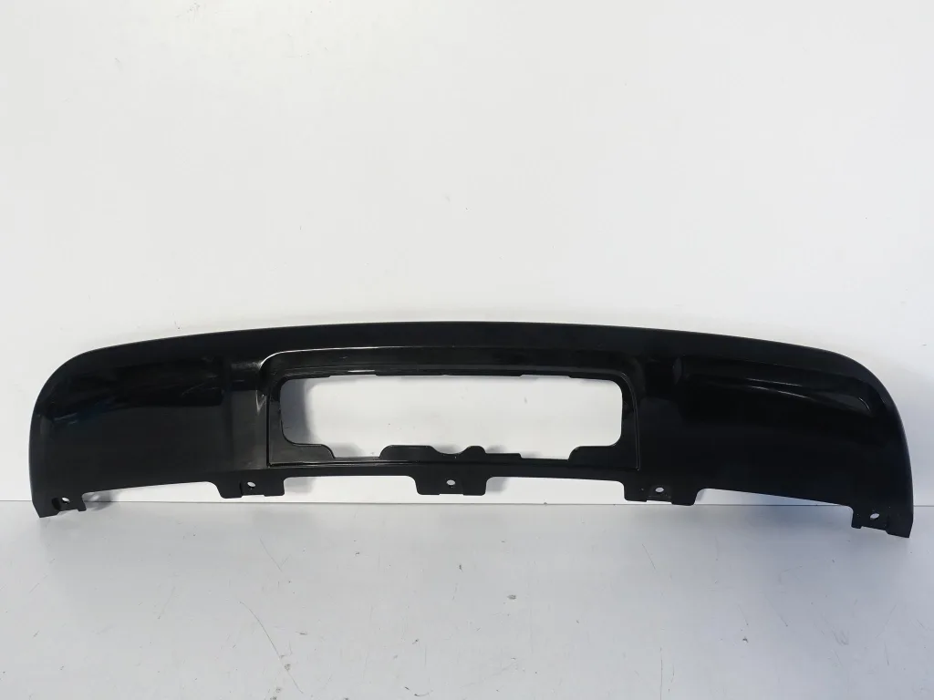 MASERATI LEVANTE M161 16-24 OSŁONA ZAŚLEPKA SPOILER W ZDERZAK TYŁ BLACK MASERATI LEVANTE M161 16-24 OSŁONA ZAŚLEPKA SPOILER W ZDERZAK TYŁ BLACK