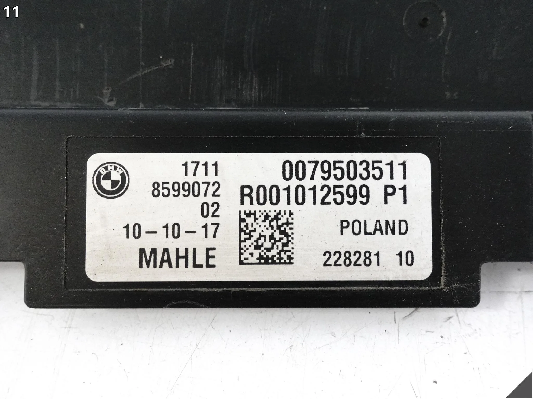 BMW G11 G12 G14 G15 G16 G30 G31 G32 OSŁONA GÓRNA CHŁODNIC PASA PRZEDNIEGO BMW G11 G12 G14 G15 G16 G30 G31 G32 OSŁONA GÓRNA CHŁODNIC PASA PRZEDNIEGO - obrazek 12