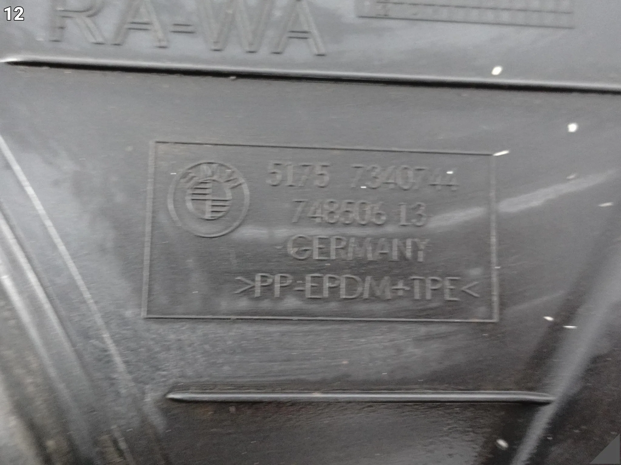 BMW 5 G30 G31 G38 17-23 LISTWA OSŁONA TRÓJKĄTNA TRÓJKĄT NADKOLA PRZÓD PRAWY BMW 5 G30 G31 G38 17-23 LISTWA OSŁONA TRÓJKĄTNA TRÓJKĄT NADKOLA PRZÓD PRAWY - obrazek 13
