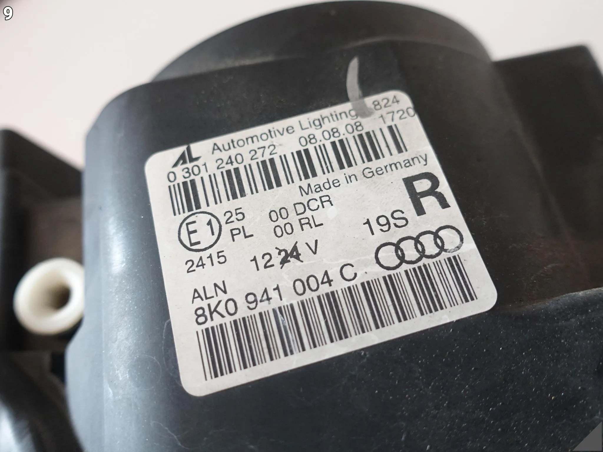 AUDI A4 S4 8K0 B8 07-11 NIESKRĘTNA LAMPA XENON + LED PRAWA PRZÓD EUROPA AUDI A4 S4 8K0 B8 07-11 NIESKRĘTNA LAMPA XENON + LED PRAWA PRZÓD EUROPA - obrazek 10