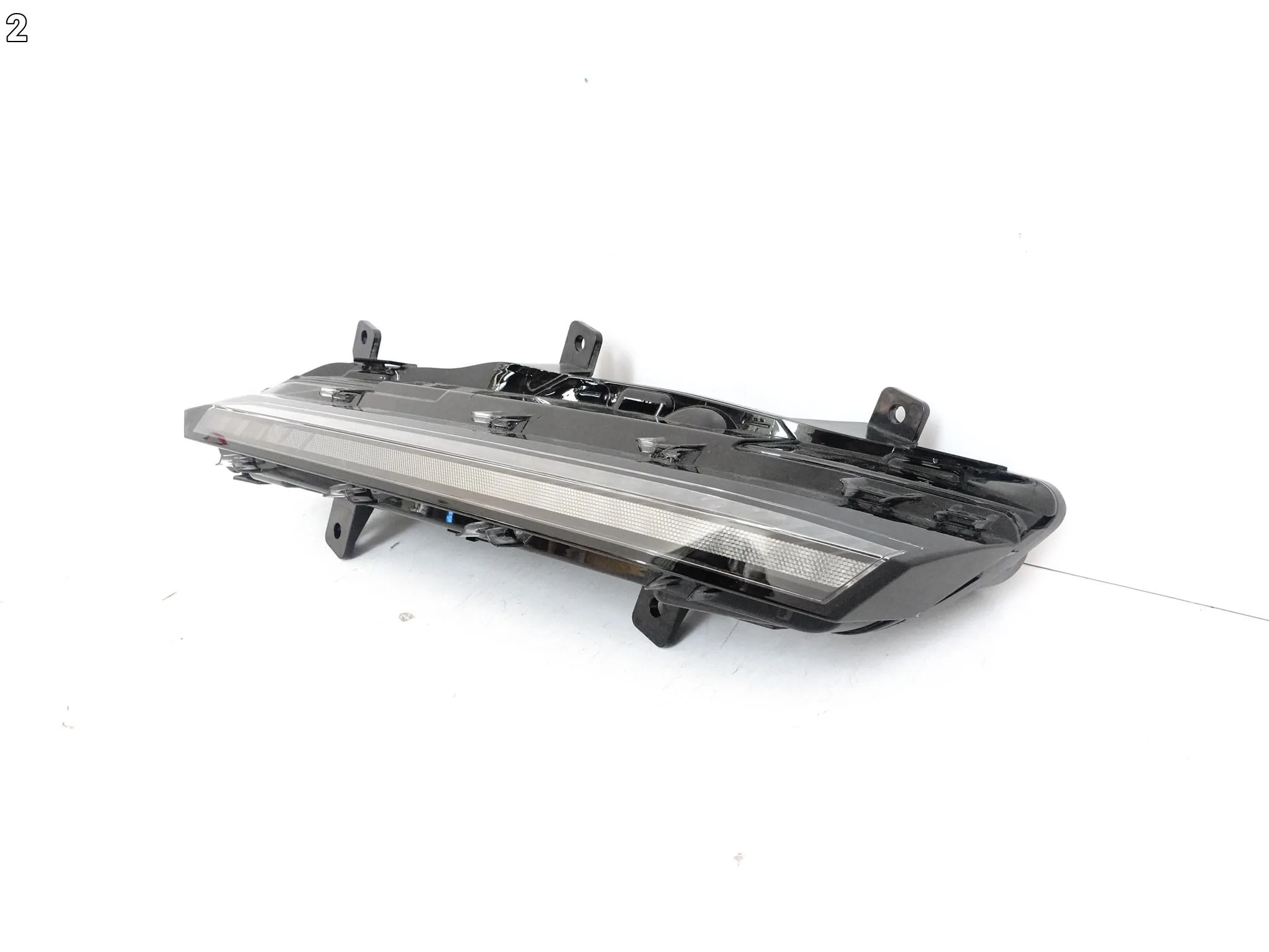 PEUGEOT 308 III 3 T10 P5 21-25 LAMPA LED DRL KIERUNKOWSKAZ PRAWY W ZDERZAK PEUGEOT 308 III 3 T10 P5 21-25 LAMPA LED DRL KIERUNKOWSKAZ PRAWY W ZDERZAK - obrazek 3