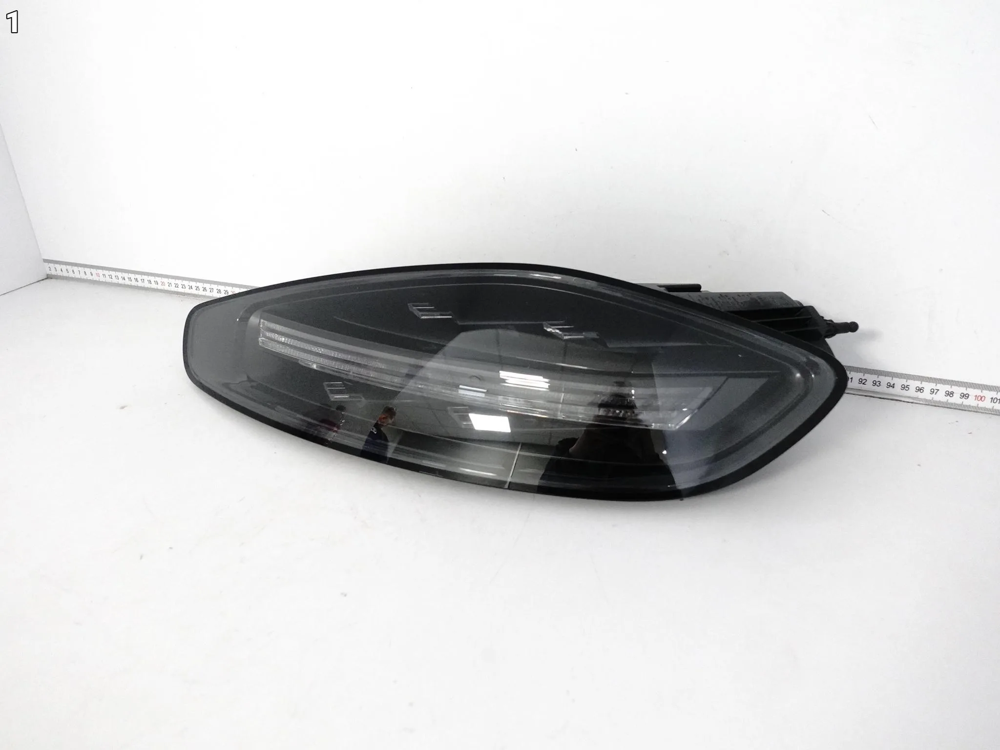 PORSCHE 718 CAYMAN 982 982C BOXSTER 16- LAMPA LED PRAWA TYŁ EUROPA CZARNA PORSCHE 718 CAYMAN 982 982C BOXSTER 16- LAMPA LED PRAWA TYŁ EUROPA CZARNA - obrazek 2