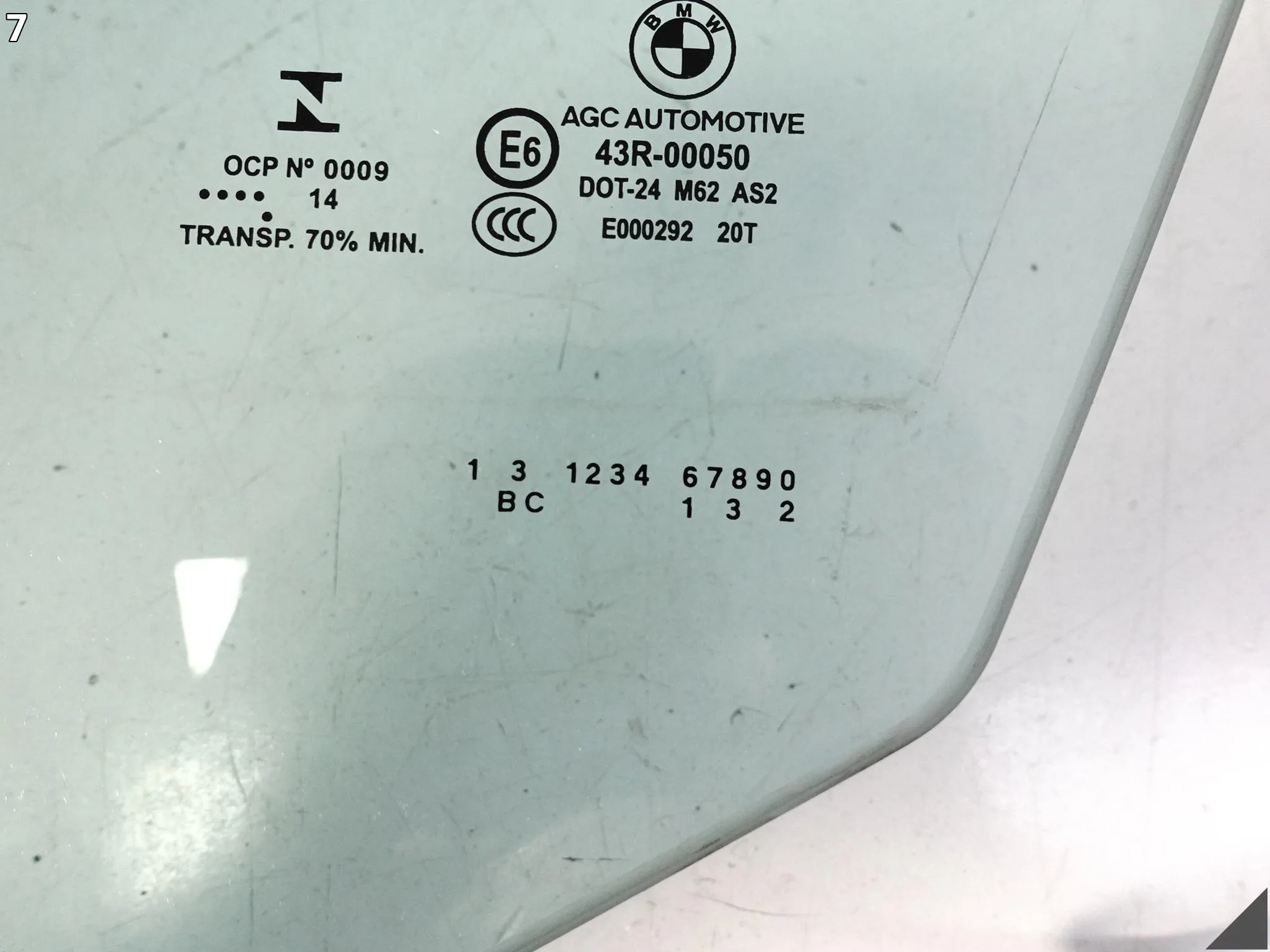 BMW 5 F10 F11 10-17 SZYBA BOCZNA KIEROWCY DRZWI GLASS LEWA PRZÓD 7182109 BMW 5 F10 F11 10-17 SZYBA BOCZNA KIEROWCY DRZWI GLASS LEWA PRZÓD 7182109 - obrazek 8