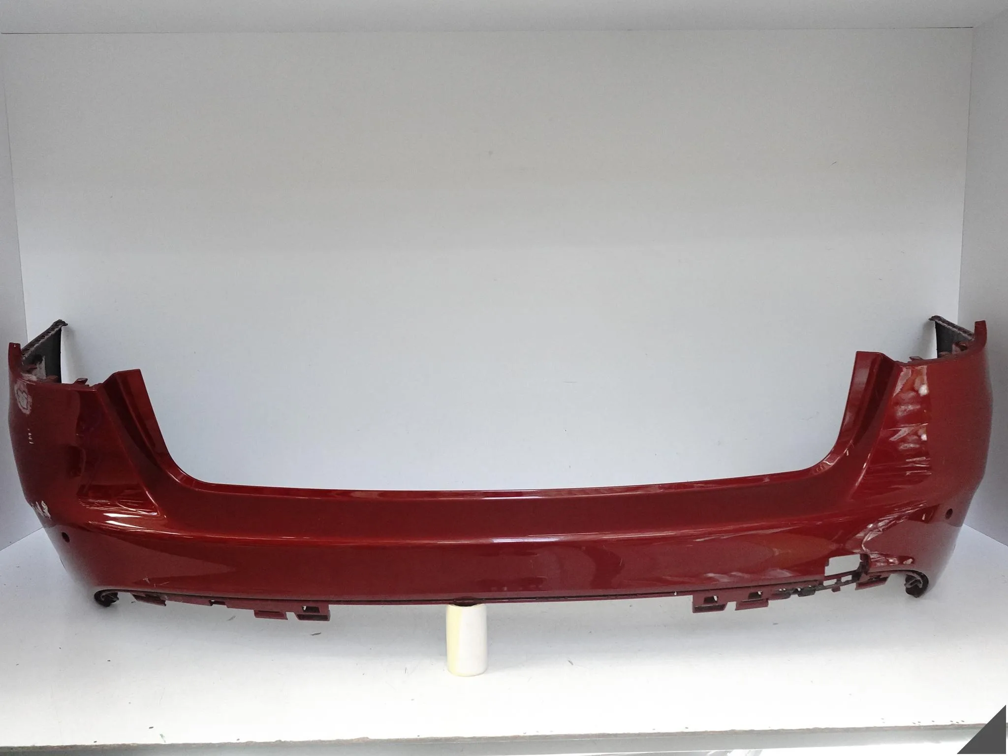 MERCEDES C-KLASA S205 AMG KOMBI / T-MODELL 14-21 ZDERZAK BUMPER TYŁ (6xPDC) MERCEDES C-KLASA S205 AMG KOMBI / T-MODELL 14-21 ZDERZAK BUMPER TYŁ (6xPDC) - obrazek 2