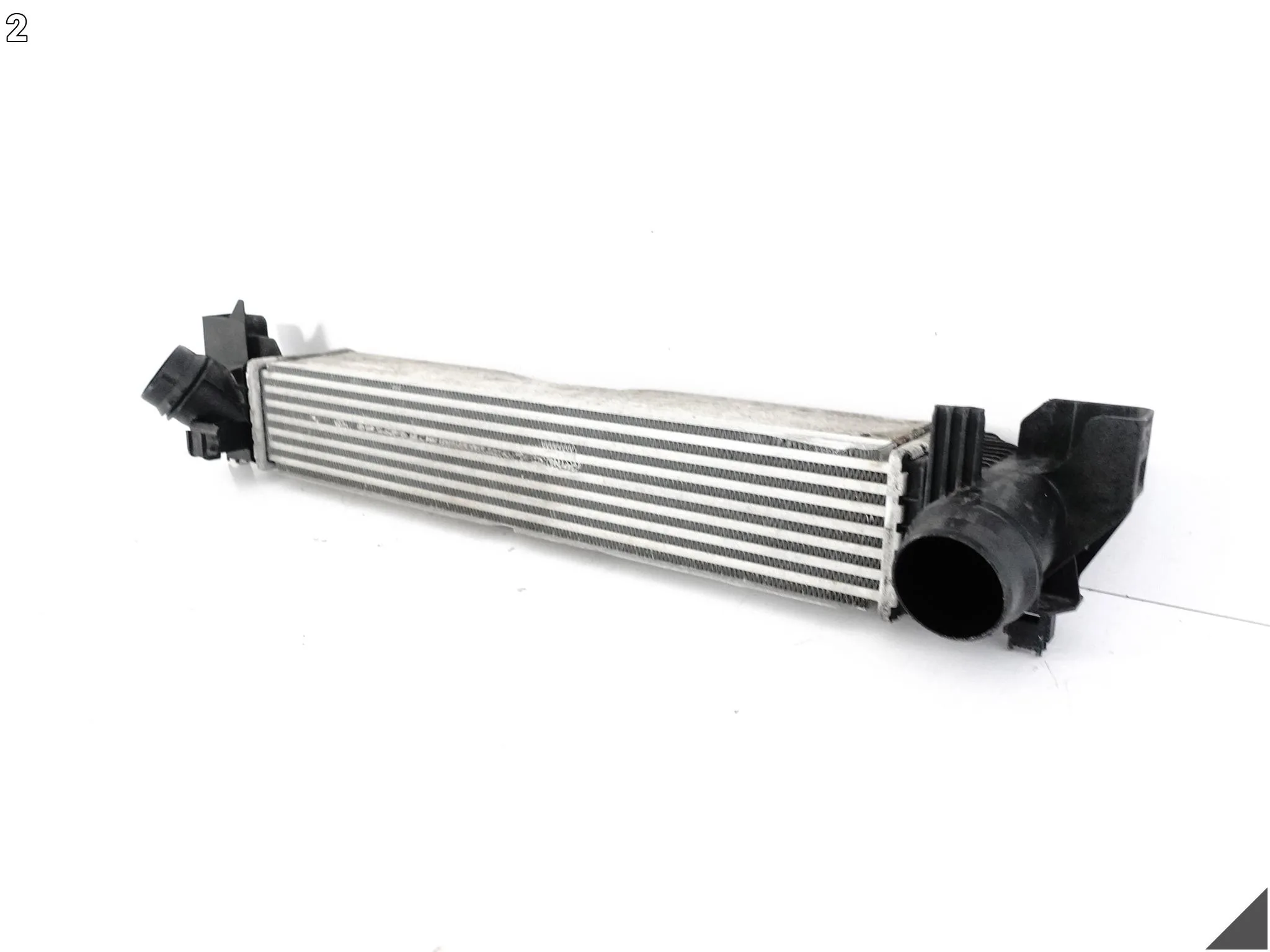 BMW F39 F45 F46 F48 F54 F55 F56 F57 F60 INTERCOOLER CHŁODNICA PRZÓD BMW F39 F45 F46 F48 F54 F55 F56 F57 F60 INTERCOOLER CHŁODNICA PRZÓD - obrazek 3