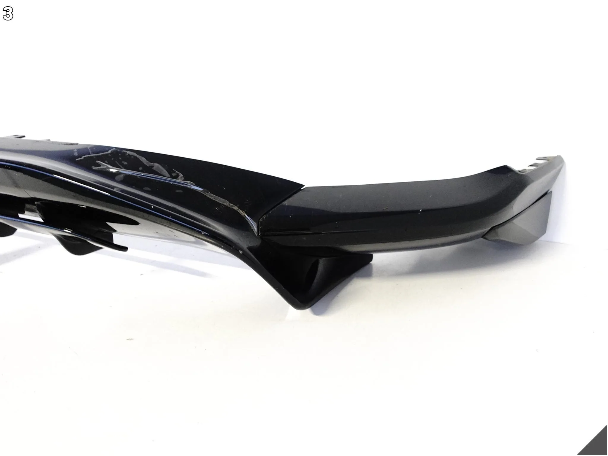 ASTON MARTIN DBX 20- ZDERZAK BUMPER SPOILER DYFUZOR TYŁ PY83-17E955-AB ASTON MARTIN DBX 20- ZDERZAK BUMPER SPOILER DYFUZOR TYŁ PY83-17E955-AB - obrazek 4