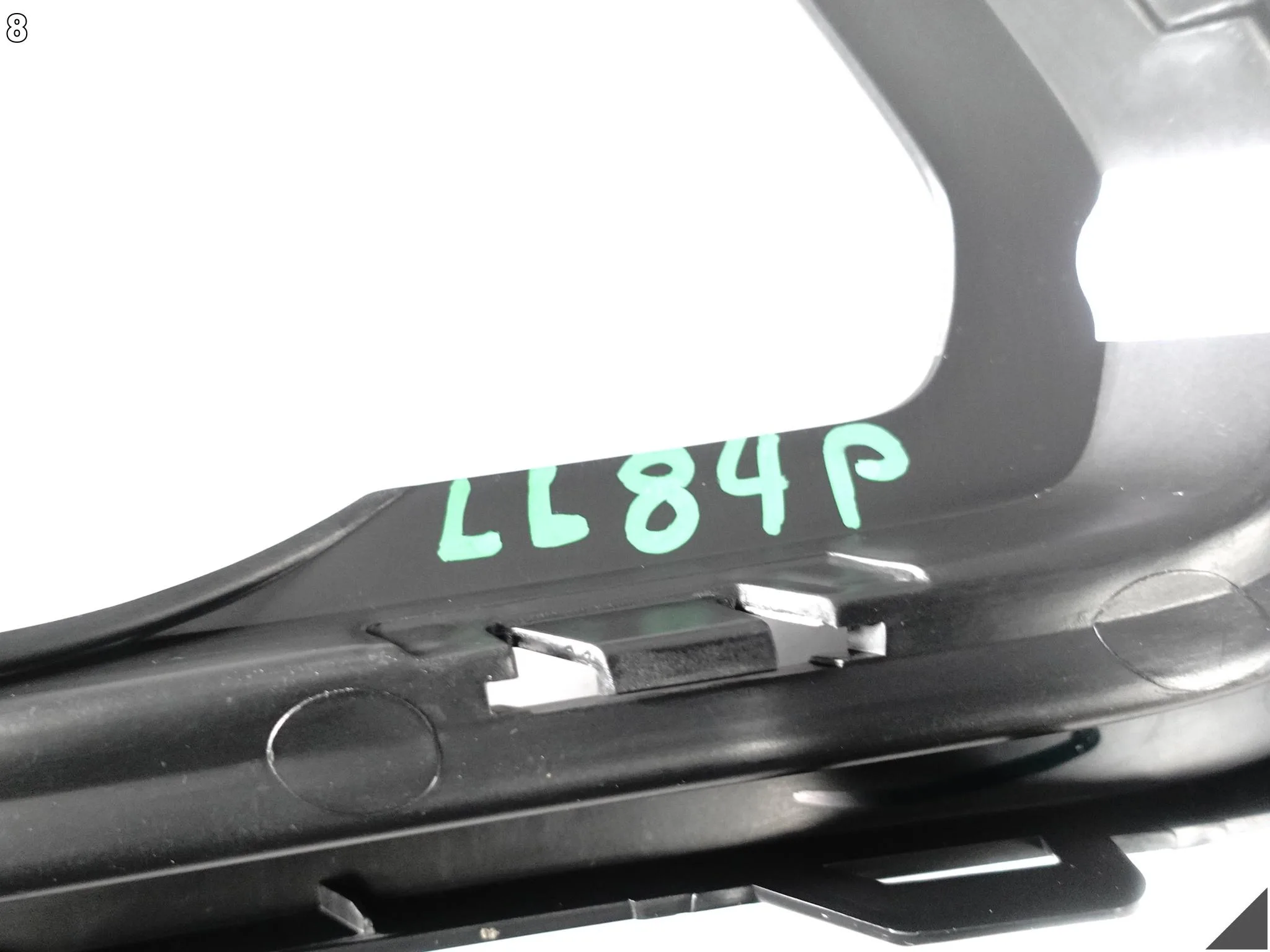 DACIA SANDERO II LOGAN II RAMKA KRATKA HALOGENU WLOT W ZDERZAK PRAWA PRZÓD DACIA SANDERO II LOGAN II RAMKA KRATKA HALOGENU WLOT W ZDERZAK PRAWA PRZÓD - obrazek 9