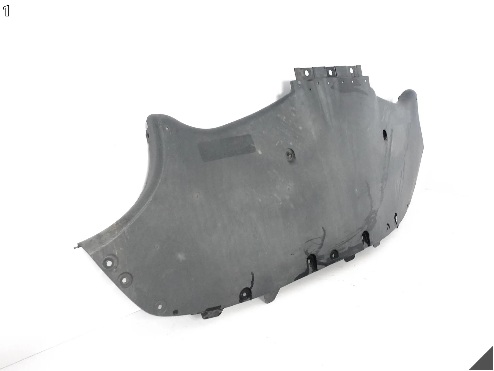 TESLA MODEL Y 20- OSŁONA PŁYTA PODŁOGA PODWOZIA ZDERZAKA TYŁ 1494007-00-C TESLA MODEL Y 20- OSŁONA PŁYTA PODŁOGA PODWOZIA ZDERZAKA TYŁ 1494007-00-C - obrazek 2