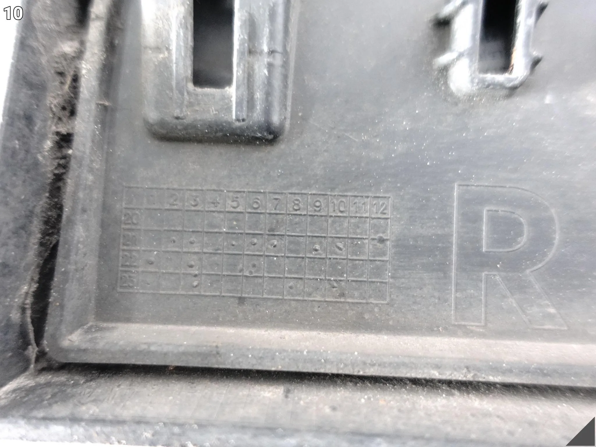 AUDI Q6 E-TRON 85H 23- LISTWA NAKŁADKA OSŁONA BŁOTNIK PRAWA PRZÓD AUDI Q6 E-TRON 85H 23- LISTWA NAKŁADKA OSŁONA BŁOTNIK PRAWA PRZÓD - obrazek 11