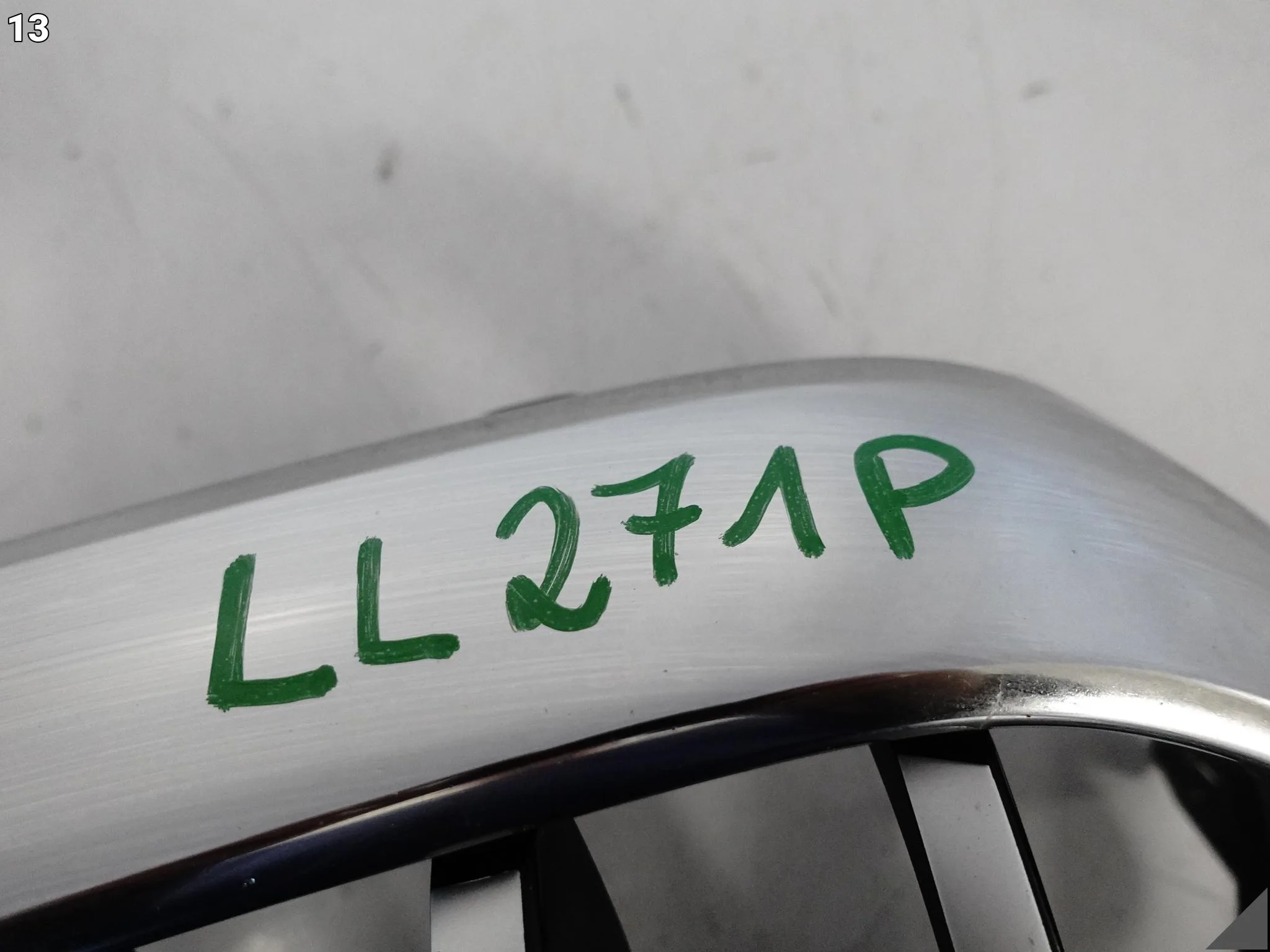 BMW 5 G30 G31 LCI LIFT 20-24 GRILL ATRAPA NERKI W ZDERZAK PRZÓD BMW 5 G30 G31 LCI LIFT 20-24 GRILL ATRAPA NERKI W ZDERZAK PRZÓD - obrazek 14