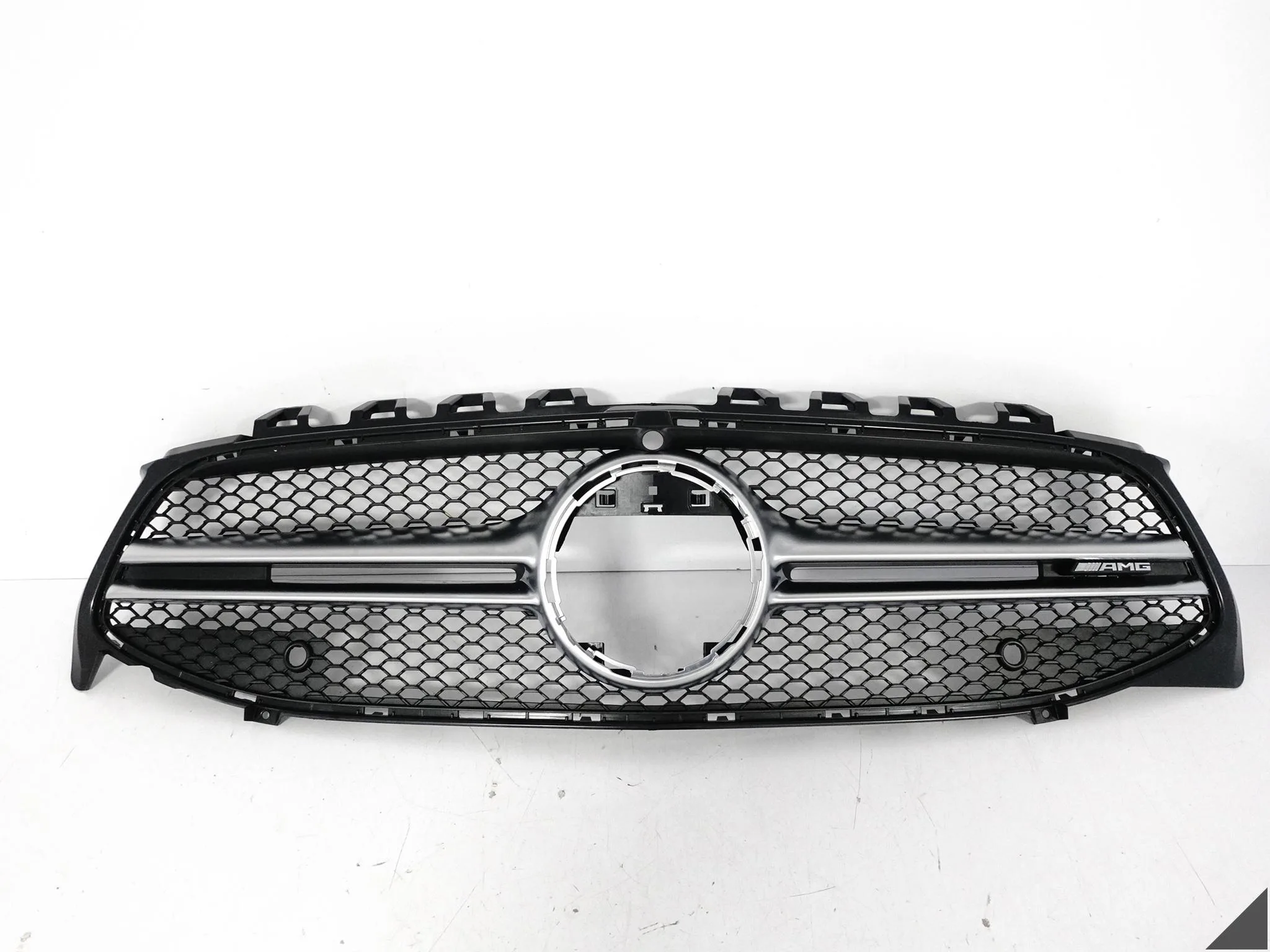 MERCEDES CLA C118 35 AMG CLA35 19-25 GRILL ATRAPA WLOT W ZDERZAK PRZÓD PDC MERCEDES CLA C118 35 AMG CLA35 19-25 GRILL ATRAPA WLOT W ZDERZAK PRZÓD PDC