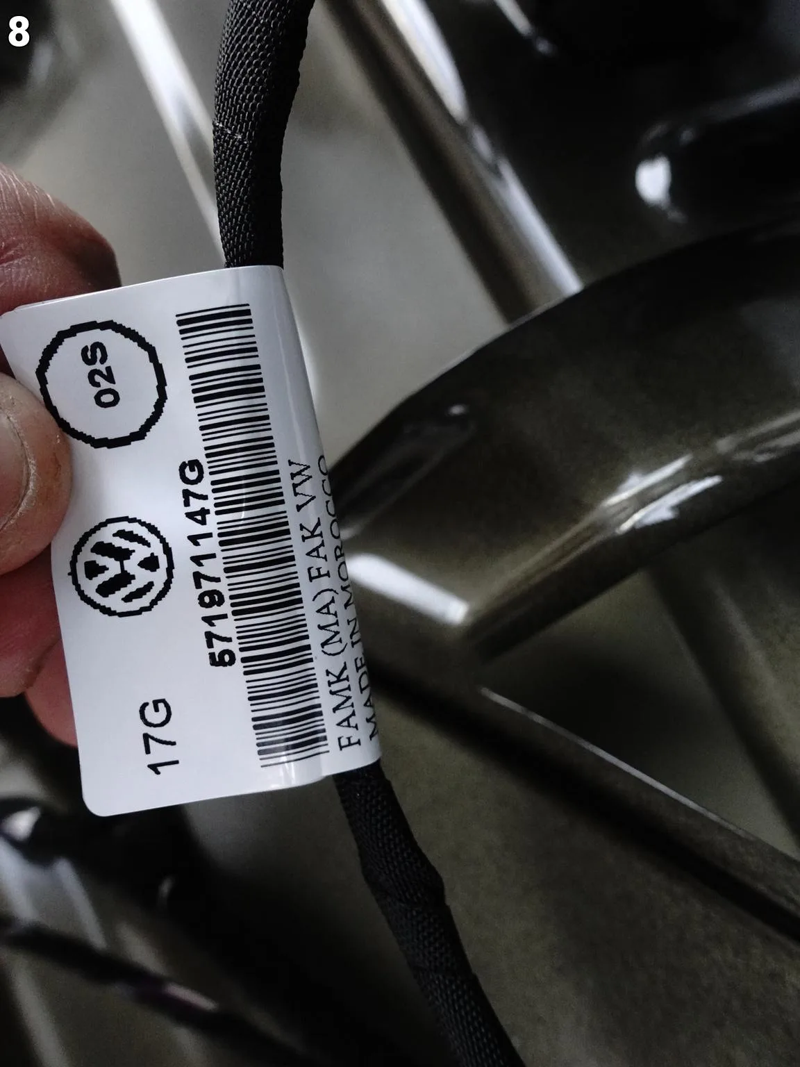 VW TIGUAN CT1 III 571 24- KLAPA POKRYWA BAGAŻNIKA SZYBA KOLOR Y9T LY9T VW TIGUAN CT1 III 571 24- KLAPA POKRYWA BAGAŻNIKA SZYBA KOLOR Y9T LY9T - obrazek 9