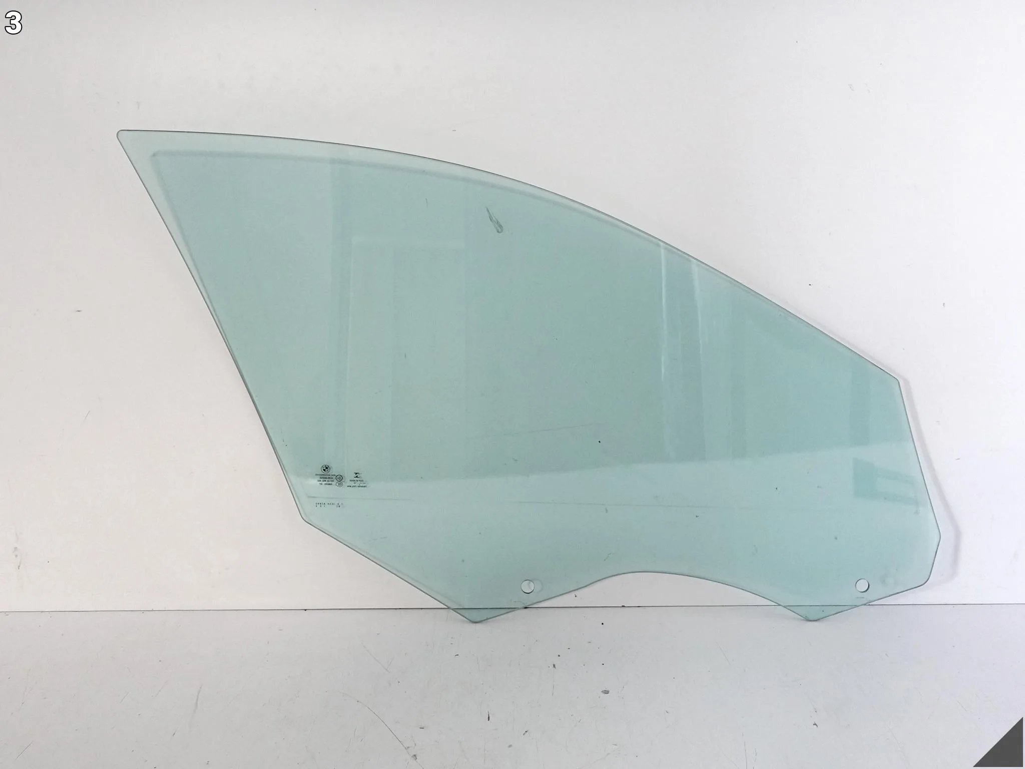 BMW 5 F10 F11 10-17 SZYBA BOCZNA KIEROWCY DRZWI GLASS LEWA PRZÓD 7182109 BMW 5 F10 F11 10-17 SZYBA BOCZNA KIEROWCY DRZWI GLASS LEWA PRZÓD 7182109 - obrazek 4