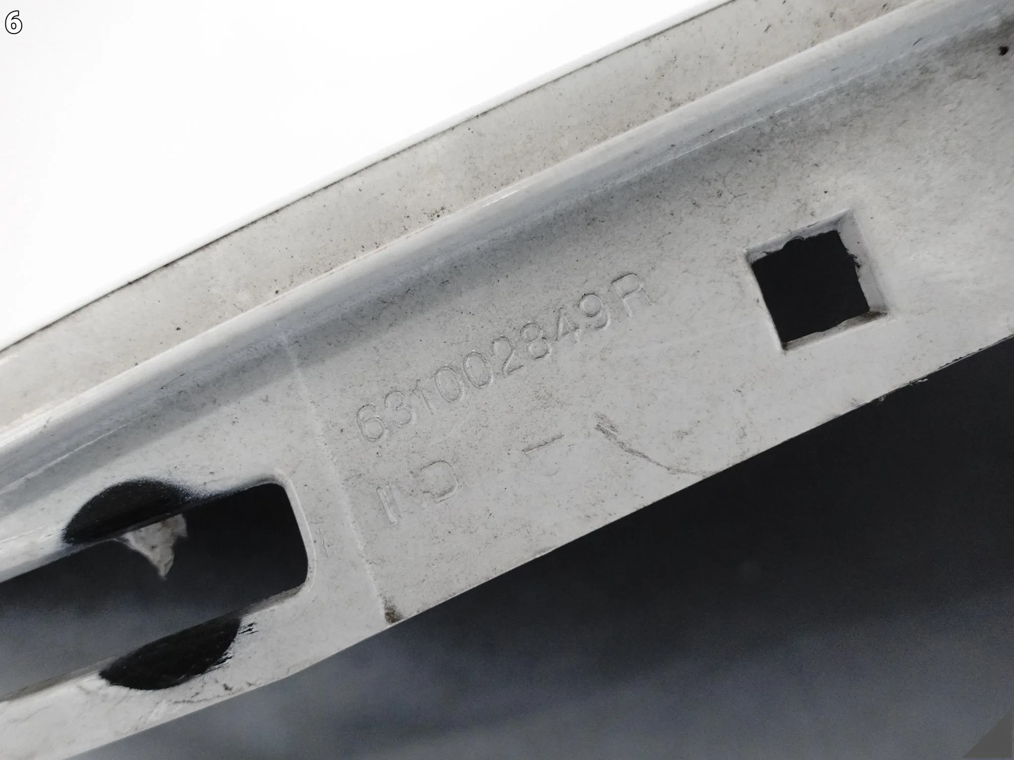 RENAULT TWINGO III (3 GENERACJA) 18-24 LIFT BŁOTNIK FENDER PRAWY PRZÓD RENAULT TWINGO III (3 GENERACJA) 18-24 LIFT BŁOTNIK FENDER PRAWY PRZÓD - obrazek 7
