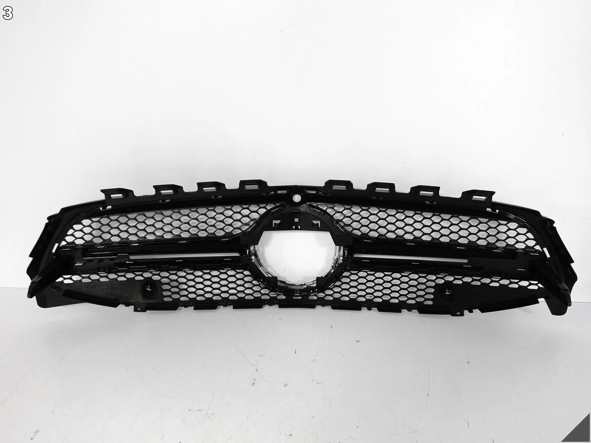 MERCEDES CLA C118 35 AMG CLA35 19-25 GRILL ATRAPA WLOT W ZDERZAK PRZÓD PDC MERCEDES CLA C118 35 AMG CLA35 19-25 GRILL ATRAPA WLOT W ZDERZAK PRZÓD PDC - obrazek 4