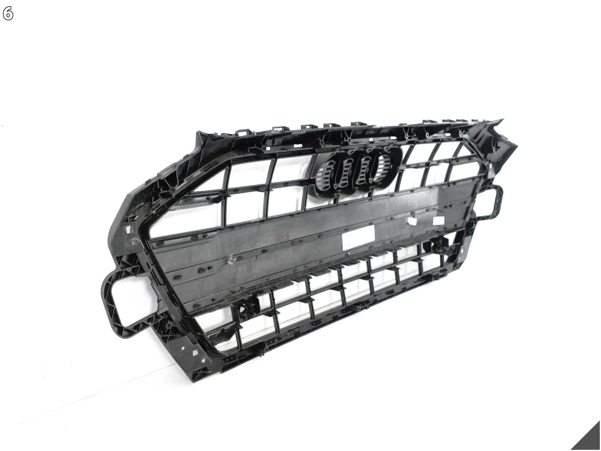AUDI A4 B9 8W0 LIFT 19-24 ZWYKŁY / BASIS GRILL ATRAPA W ZDERZAK PRZÓD PDC AUDI A4 B9 8W0 LIFT 19-24 ZWYKŁY / BASIS GRILL ATRAPA W ZDERZAK PRZÓD PDC - obrazek 7