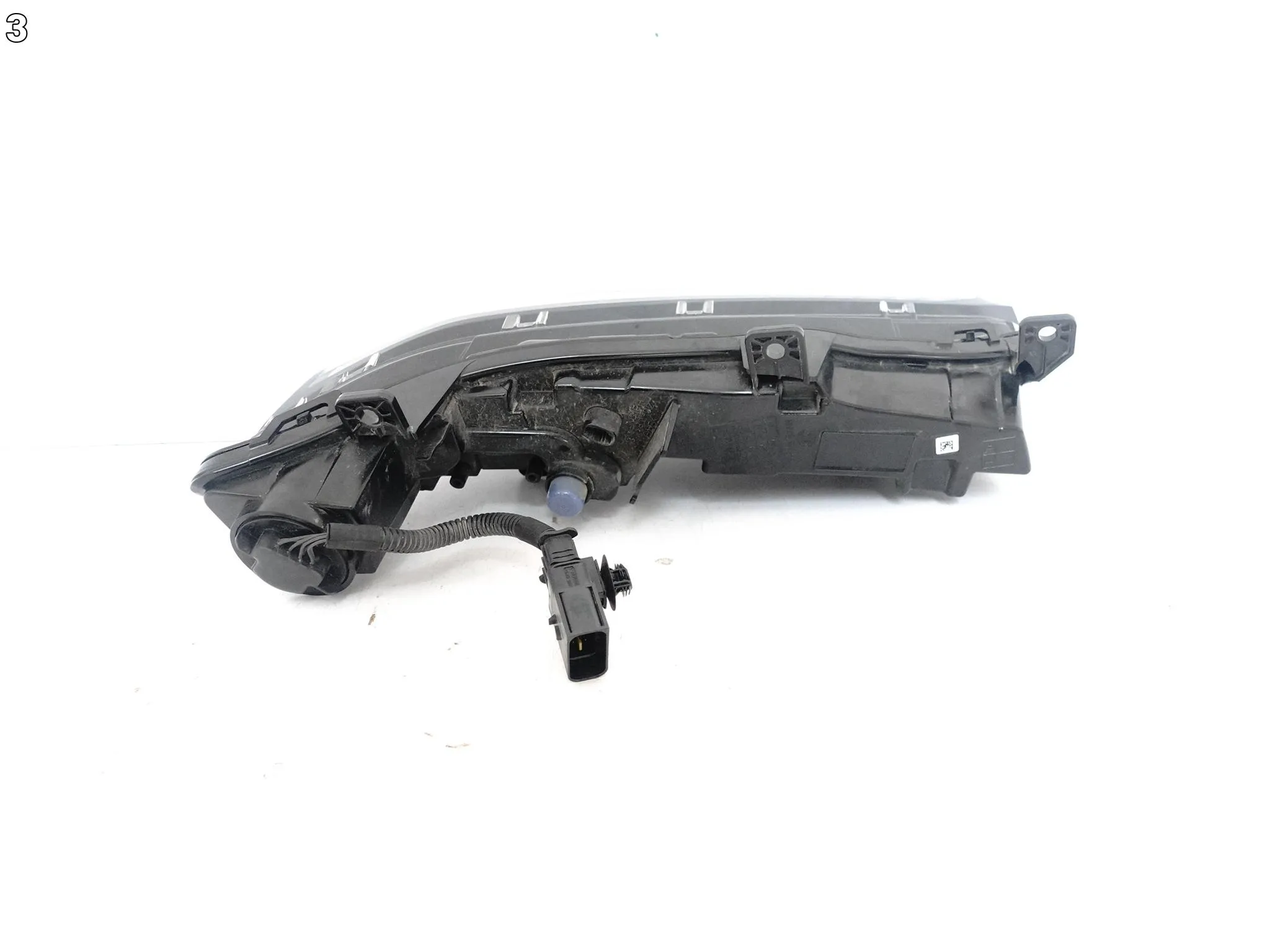 PEUGEOT 308 III 3 T10 P5 21-25 LAMPA LED DRL KIERUNKOWSKAZ PRAWY W ZDERZAK PEUGEOT 308 III 3 T10 P5 21-25 LAMPA LED DRL KIERUNKOWSKAZ PRAWY W ZDERZAK - obrazek 4