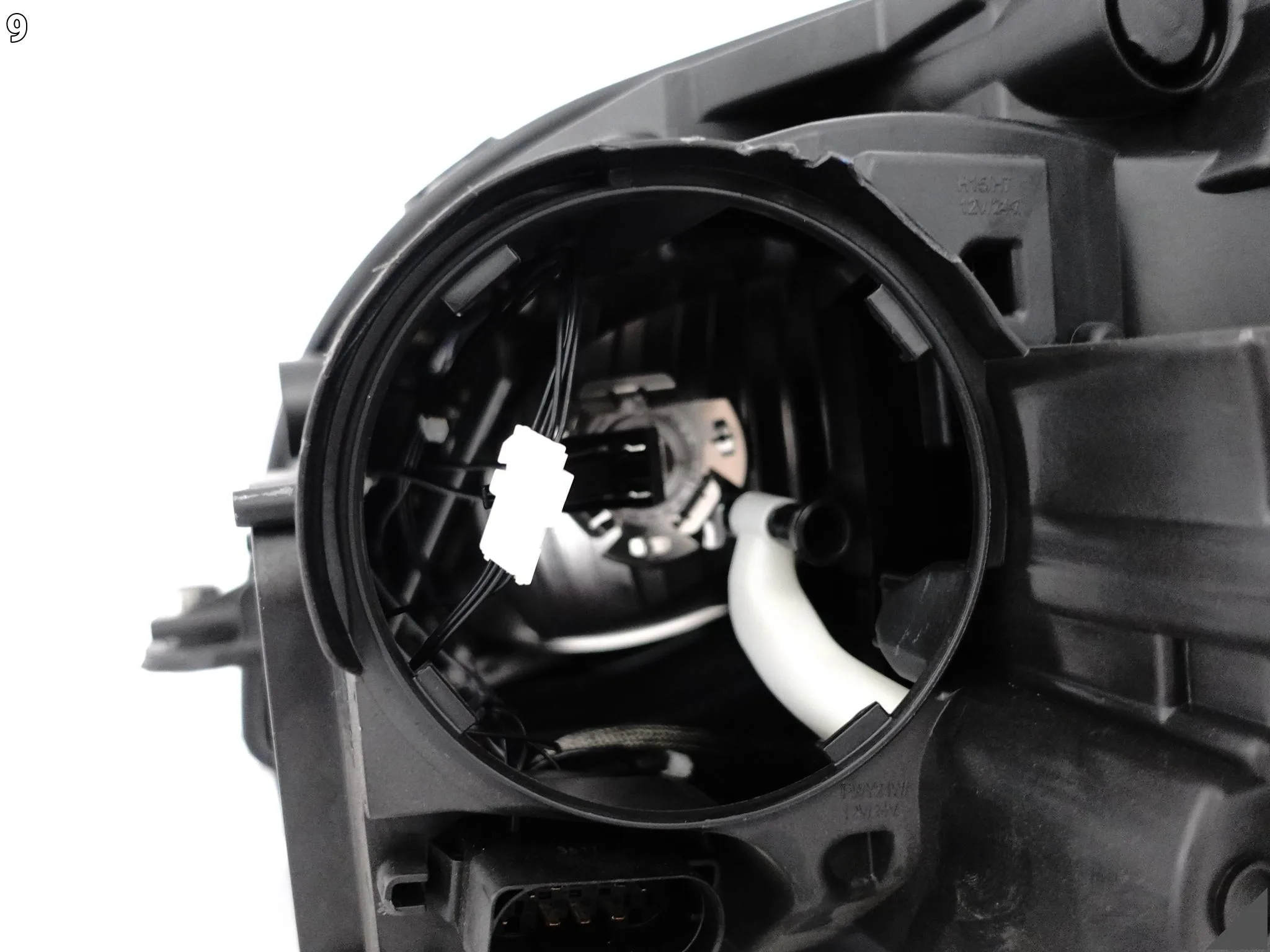 MERCEDES GLK X204 12-15 LIFT MOPF ILS XENON + LED LAMPA PRAWA PRZÓD EUROPA MERCEDES GLK X204 12-15 LIFT MOPF ILS XENON + LED LAMPA PRAWA PRZÓD EUROPA - obrazek 10