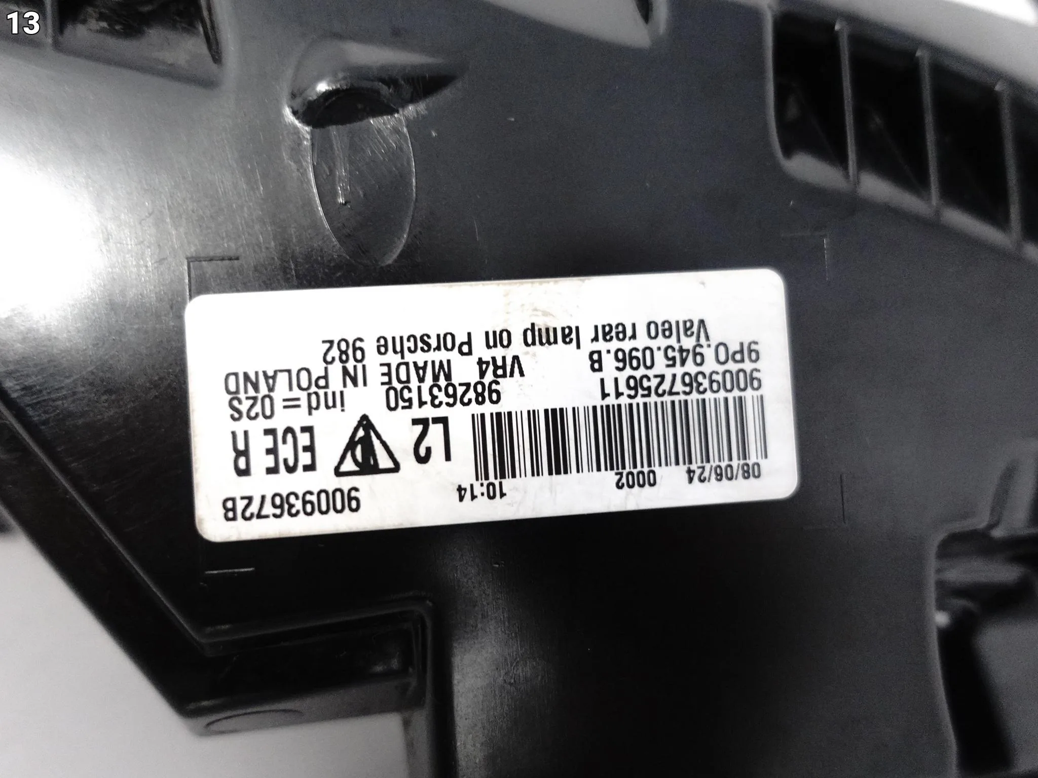 PORSCHE 718 CAYMAN 982 982C BOXSTER 16- LAMPA LED PRAWA TYŁ EUROPA CZARNA PORSCHE 718 CAYMAN 982 982C BOXSTER 16- LAMPA LED PRAWA TYŁ EUROPA CZARNA - obrazek 14