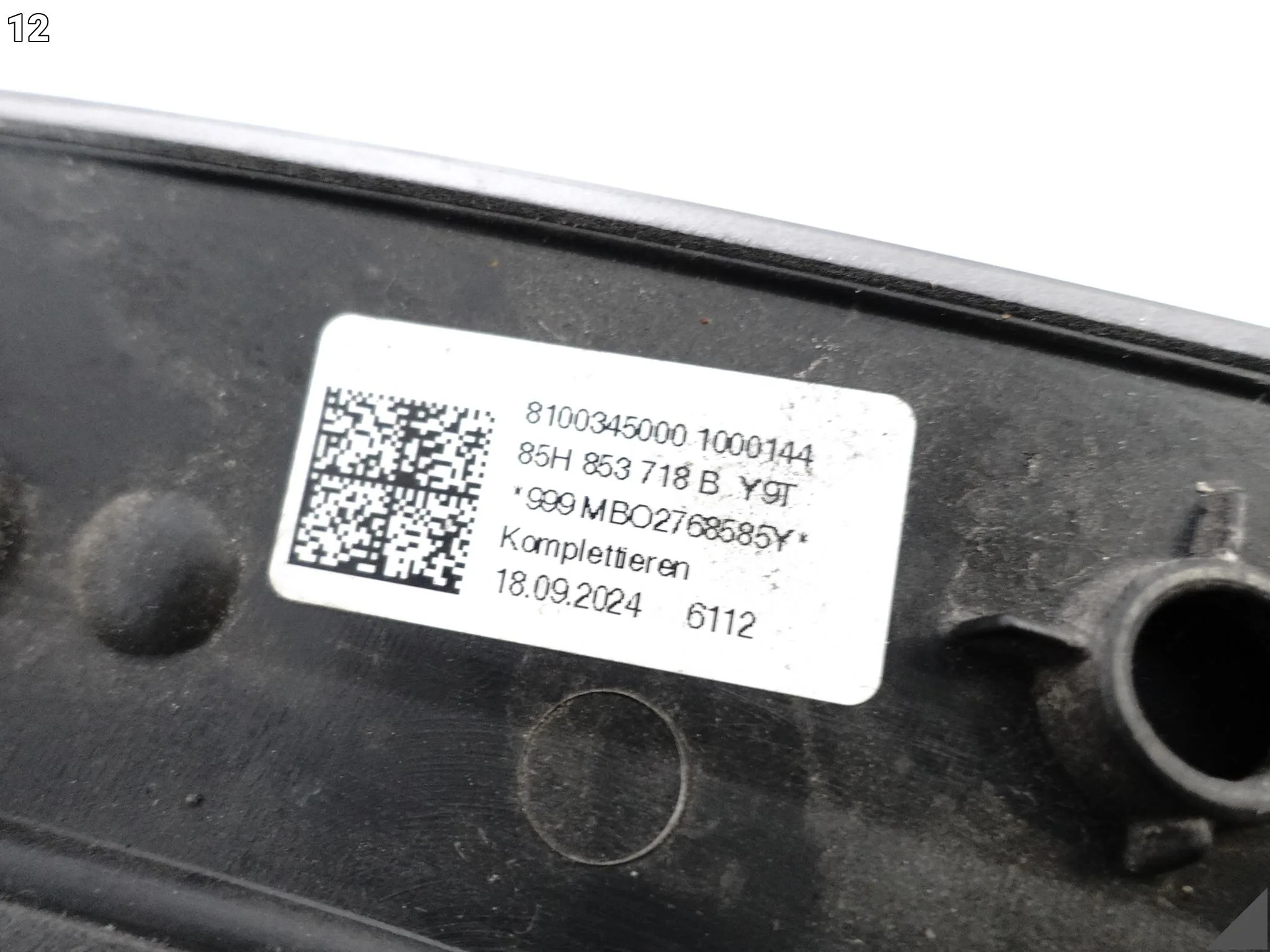 AUDI Q6 E-TRON 85H 23- LISTWA NAKŁADKA OSŁONA BŁOTNIK PRAWA PRZÓD AUDI Q6 E-TRON 85H 23- LISTWA NAKŁADKA OSŁONA BŁOTNIK PRAWA PRZÓD - obrazek 13