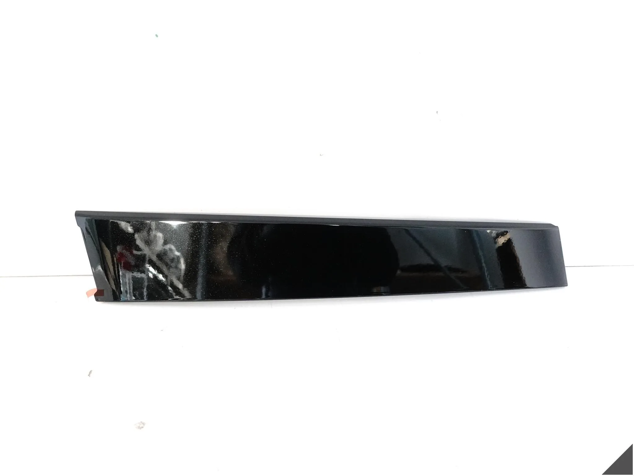 SUBARU OUTBACK VI 6 19-25 OSŁONA SŁUPKA B LISTWA DRZWI NAKŁADKA LEWA PRZÓD SUBARU OUTBACK VI 6 19-25 OSŁONA SŁUPKA B LISTWA DRZWI NAKŁADKA LEWA PRZÓD