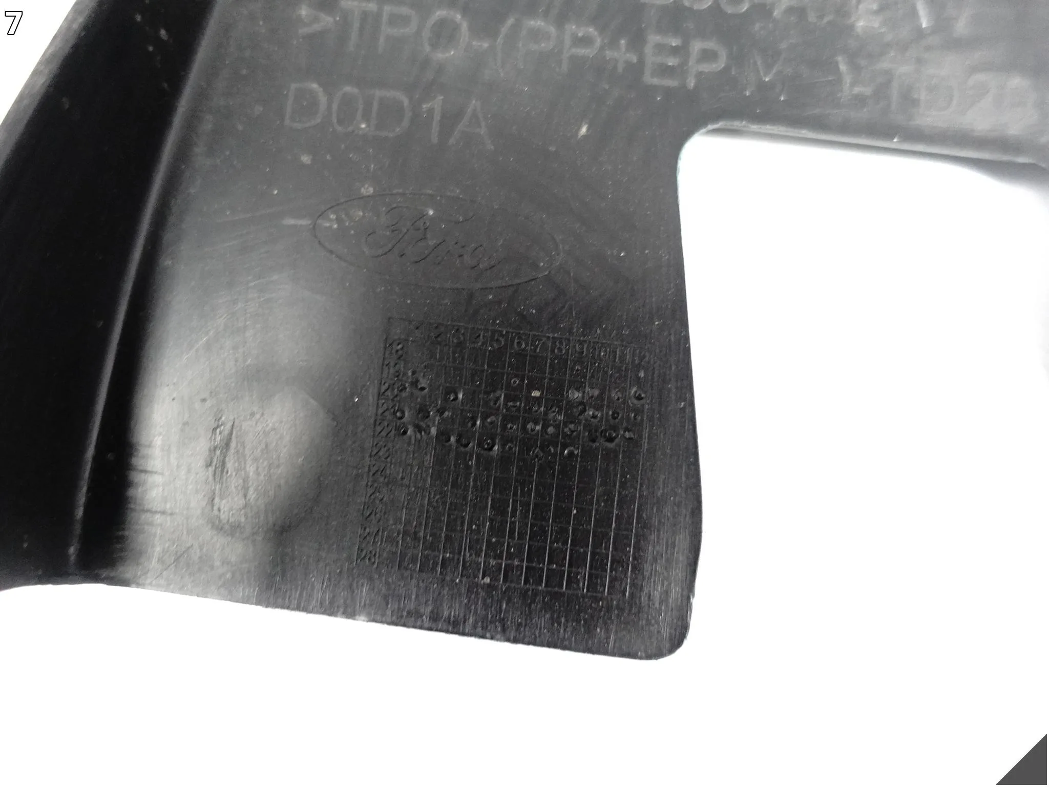 FORD KUGA III MK3 19- LISTWA RAMKA OSŁONA NAKŁADKA DRZWI TYŁ PRAWY FORD KUGA III MK3 19- LISTWA RAMKA OSŁONA NAKŁADKA DRZWI TYŁ PRAWY - obrazek 8