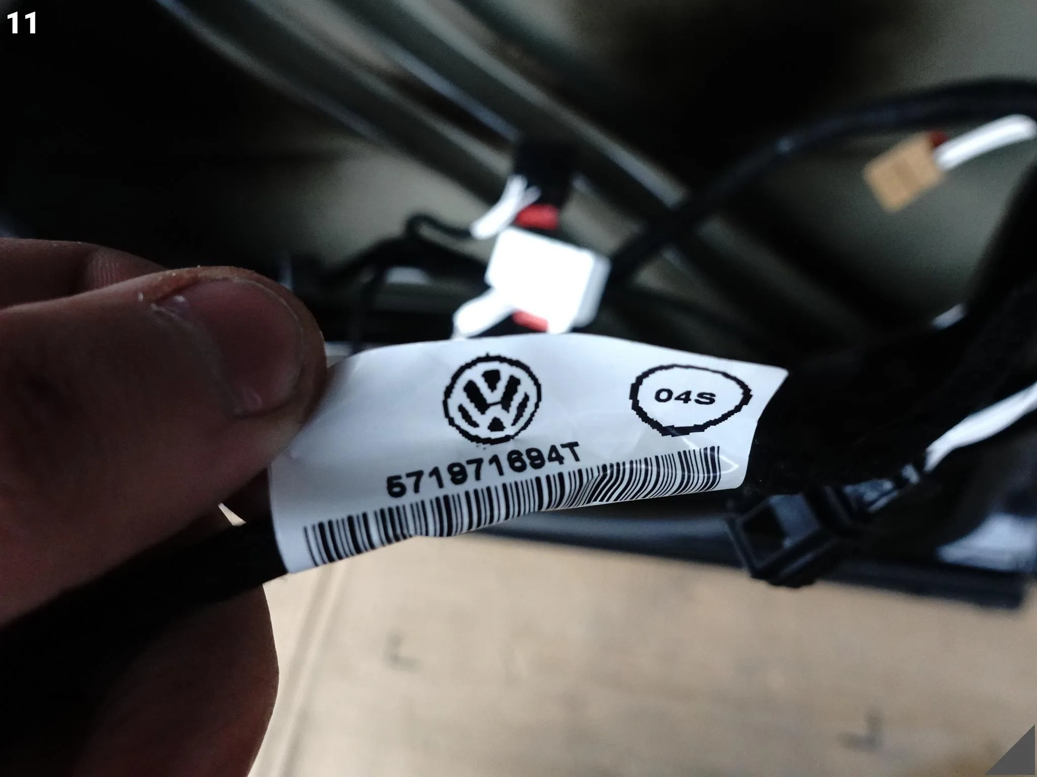 VW TIGUAN CT1 III 571 24- DRZWI PRAWE TYŁ SZYBA DEMONTAŻ KOLOR Y9T LY9T VW TIGUAN CT1 III 571 24- DRZWI PRAWE TYŁ SZYBA DEMONTAŻ KOLOR Y9T LY9T - obrazek 12
