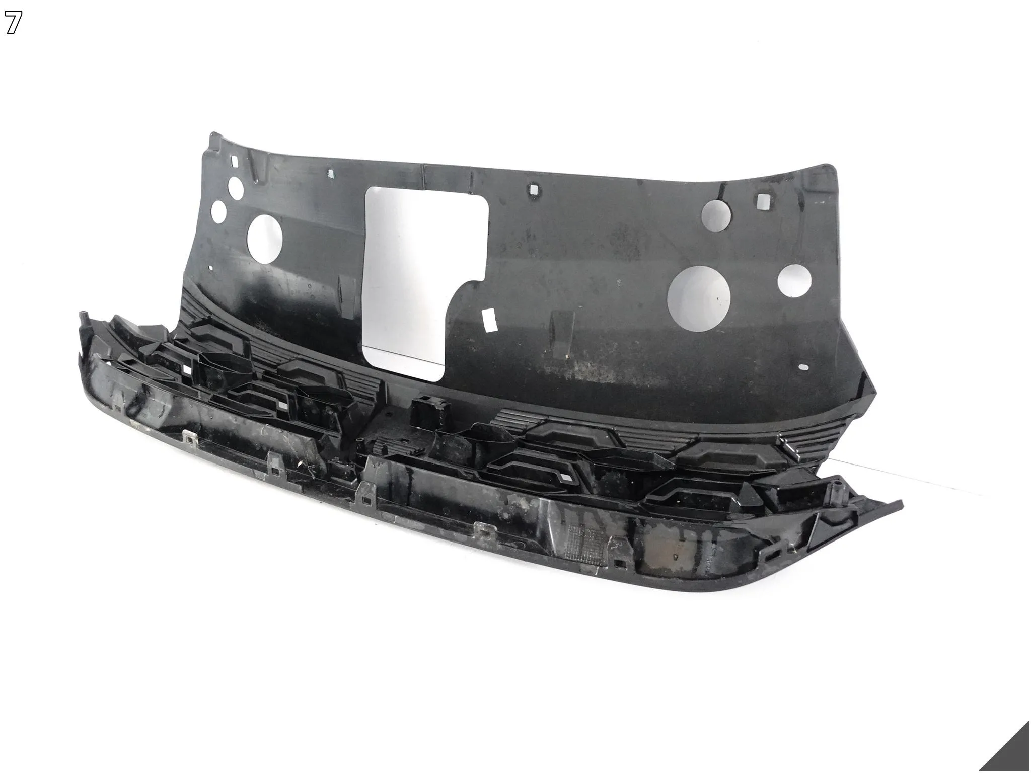 DACIA JOGGER 21-23 GRILL ATRAPA KRATKA WLOT W ZDERZAK PRZÓD 622560884R DACIA JOGGER 21-23 GRILL ATRAPA KRATKA WLOT W ZDERZAK PRZÓD 622560884R - obrazek 11