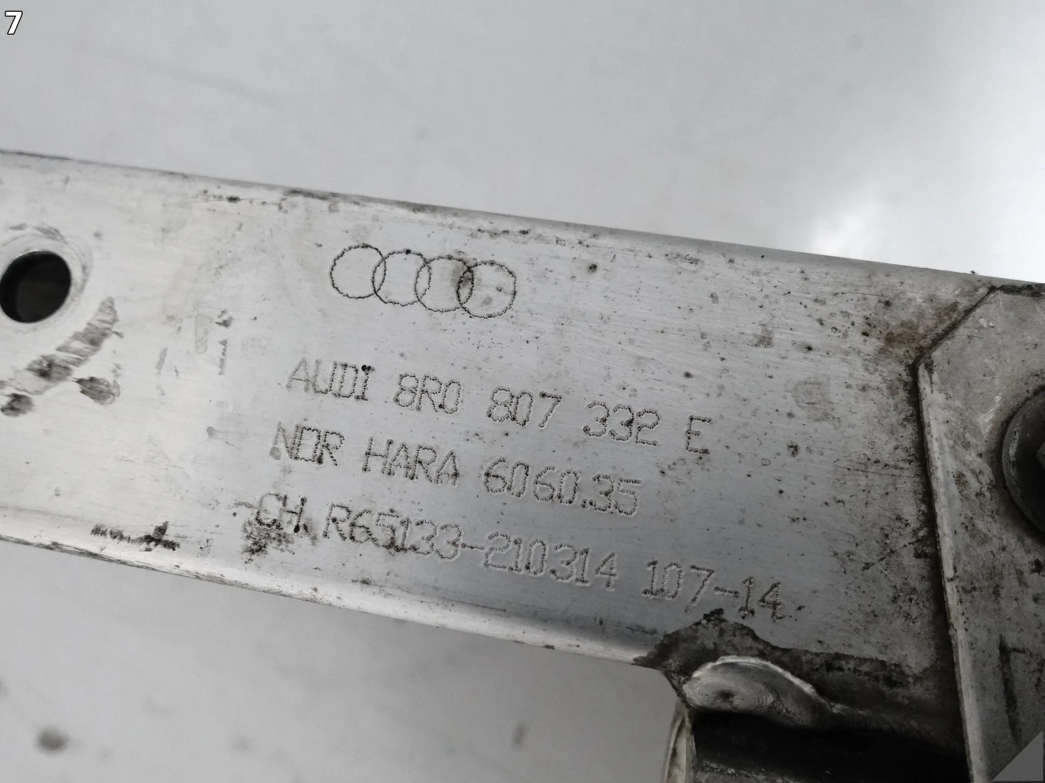 AUDI Q5 8R0 PORSCHE MACAN 95B BELKA WZMOCNIENIE STREFA ZGNIOTU ZDERZAK TYŁ AUDI Q5 8R0 PORSCHE MACAN 95B BELKA WZMOCNIENIE STREFA ZGNIOTU ZDERZAK TYŁ - obrazek 8