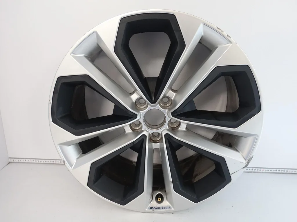 AUDI RSQ3 Q3 SQ3 II F3 83A 18-25 FELGA SPORT 8,5Jx20 ET38 5x112 83A601025E