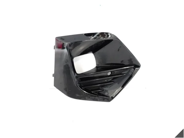 PEUGEOT 2008 II 2 19-23 KRATKA ATRAPA HALOGENU WLOT W ZDERZAK PRAWA PRZÓD