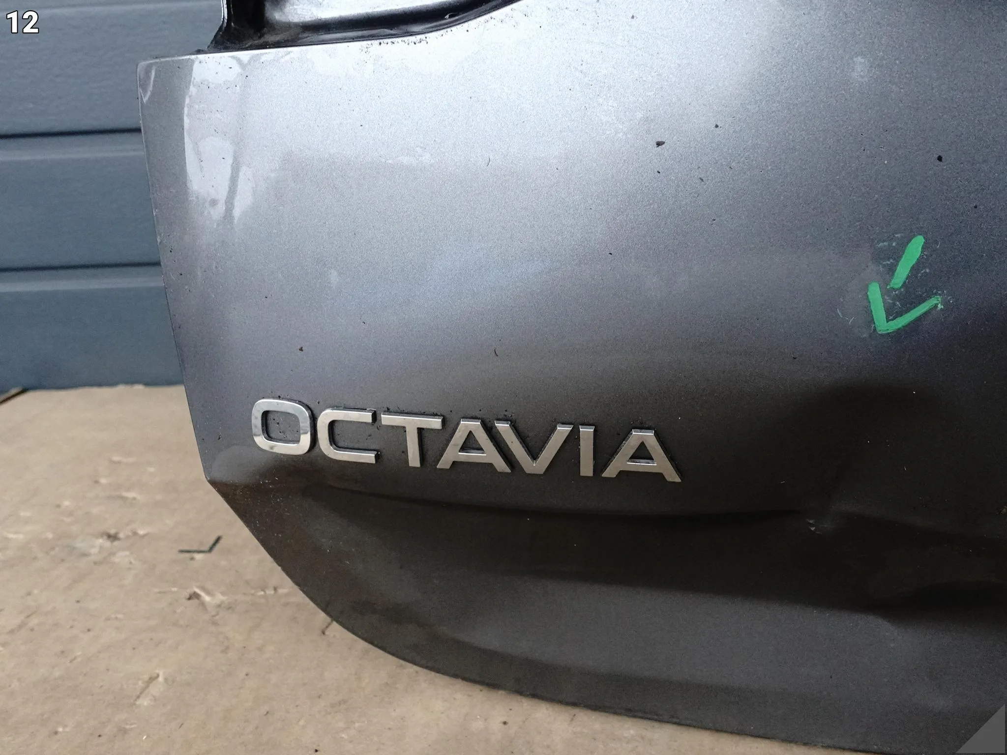 SKODA OCTAVIA IV (4 GENERACJA) 5E7 KOMBI 20- KLAPA POKRYWA BAGAŻNIKA TYŁ SKODA OCTAVIA IV (4 GENERACJA) 5E7 KOMBI 20- KLAPA POKRYWA BAGAŻNIKA TYŁ - obrazek 13