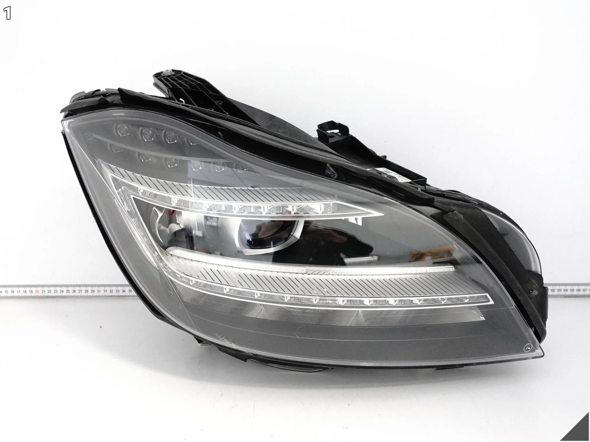 MERCEDES CLS C218 X218 W218 10-14 LAMPA FULL LED HIGH PERFORMANCE PRAWA UK MERCEDES CLS C218 X218 W218 10-14 LAMPA FULL LED HIGH PERFORMANCE PRAWA UK - obrazek 2