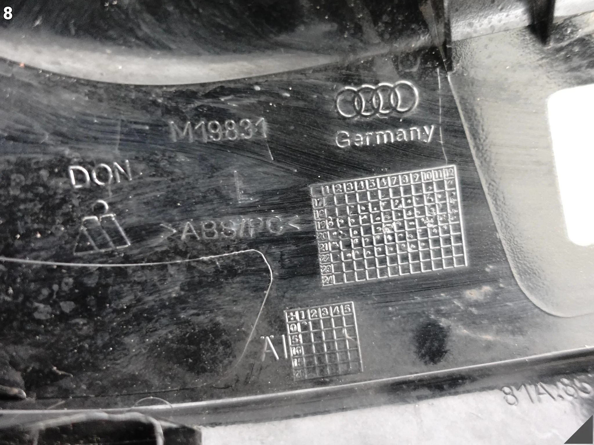AUDI Q2 81A Q3 RSQ3 83A OBUDOWA OSŁONA LUSTERKA ZEWNĘTRZNEGO NAKŁADKA LEWA AUDI Q2 81A Q3 RSQ3 83A OBUDOWA OSŁONA LUSTERKA ZEWNĘTRZNEGO NAKŁADKA LEWA - obrazek 9