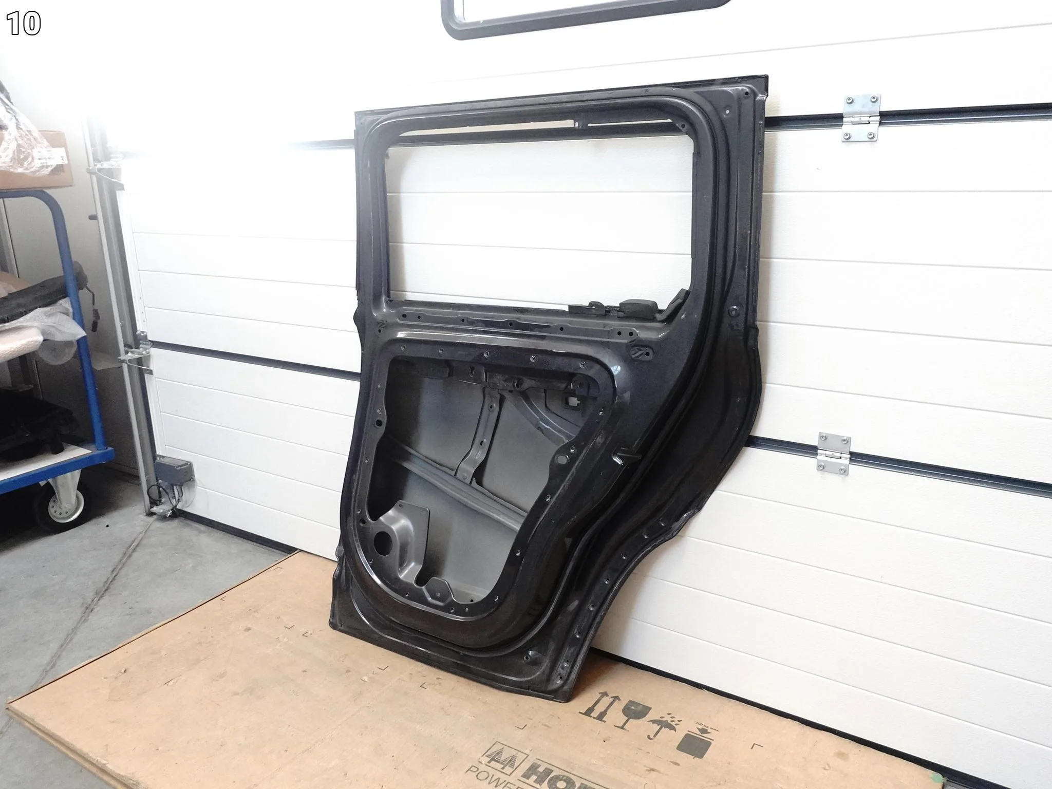 LAND ROVER DEFENDER II 2 L663 110 20- DRZWI DOOR PRAWE TYŁ LAND ROVER DEFENDER II 2 L663 110 20- DRZWI DOOR PRAWE TYŁ - obrazek 11