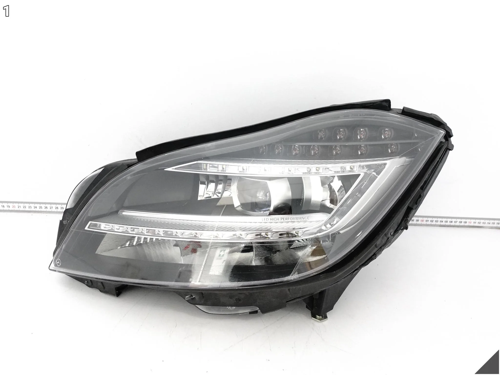 MERCEDES CLS C218 X218 W218 10-14 LAMPA FULL LED HIGH PERFORMANCE LEWA UK MERCEDES CLS C218 X218 W218 10-14 LAMPA FULL LED HIGH PERFORMANCE LEWA UK - obrazek 2