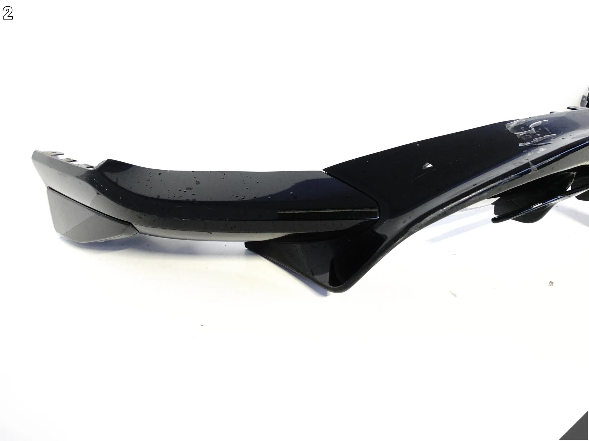 ASTON MARTIN DBX 20- ZDERZAK BUMPER SPOILER DYFUZOR TYŁ PY83-17E955-AB ASTON MARTIN DBX 20- ZDERZAK BUMPER SPOILER DYFUZOR TYŁ PY83-17E955-AB - obrazek 3