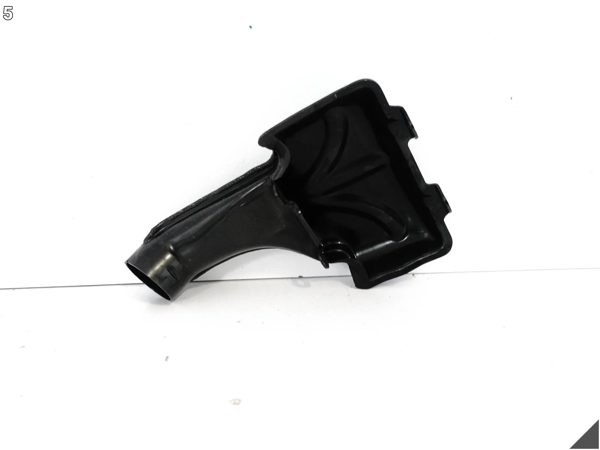 LAMBORGHINI HURACAN STO EVO 4T0 20-24 KANAŁ POWIETRZA CHŁODZENIE HAMULCA R LAMBORGHINI HURACAN STO EVO 4T0 20-24 KANAŁ POWIETRZA CHŁODZENIE HAMULCA R - obrazek 6