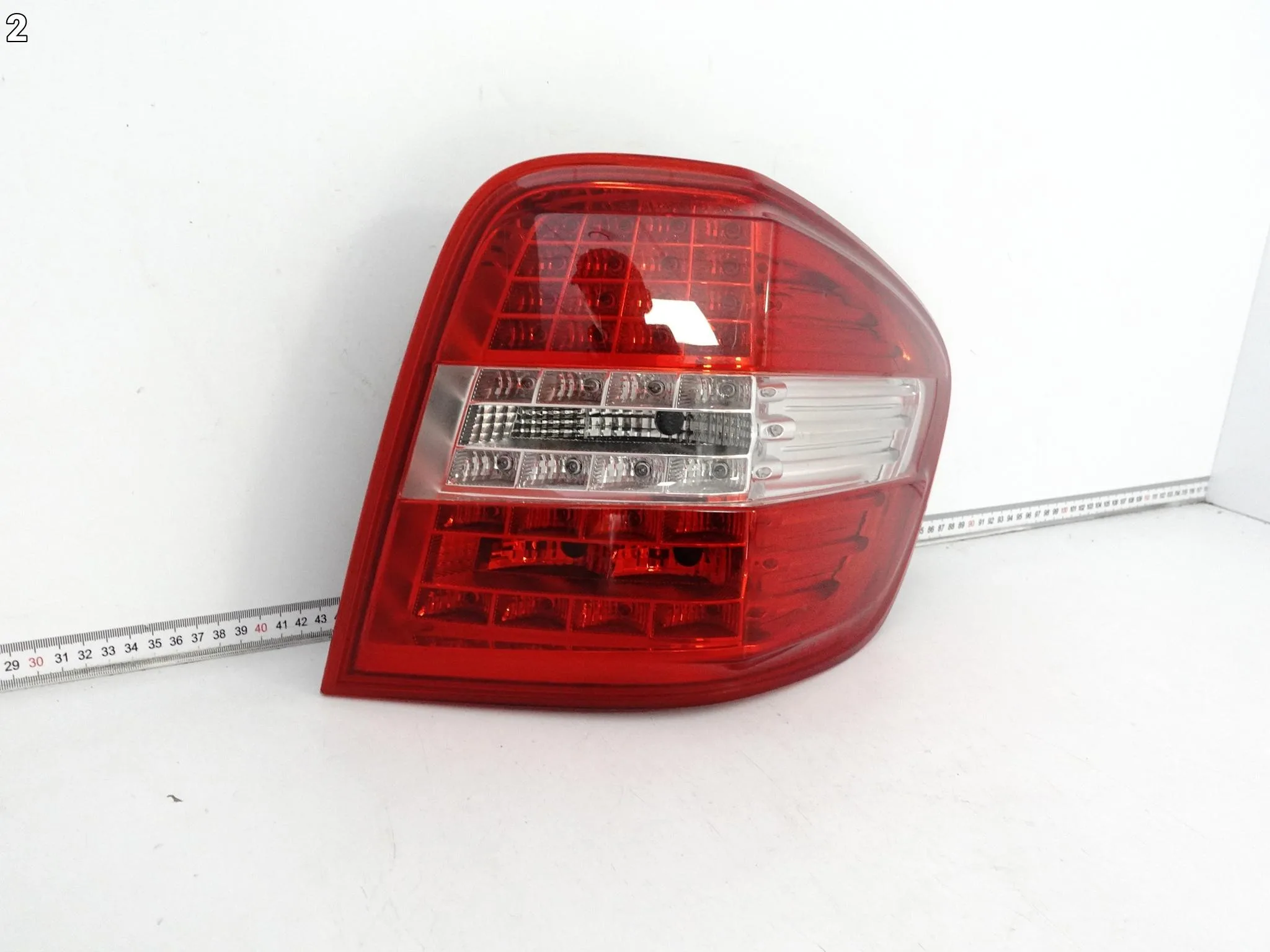 MERCEDES ML II W164 LIFT / MOPF 08-11 LAMPA LED PRAWA TYŁ EUROPA MERCEDES ML II W164 LIFT / MOPF 08-11 LAMPA LED PRAWA TYŁ EUROPA - obrazek 3