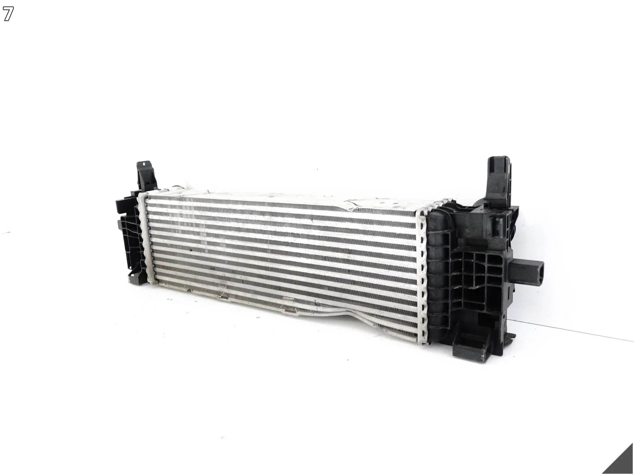 BMW X3 G01 X4 G02 INTERCOOLER CHŁODNICA POWIETRZA DOŁADOWUJĄCEGO PRZÓD BMW X3 G01 X4 G02 INTERCOOLER CHŁODNICA POWIETRZA DOŁADOWUJĄCEGO PRZÓD - obrazek 8