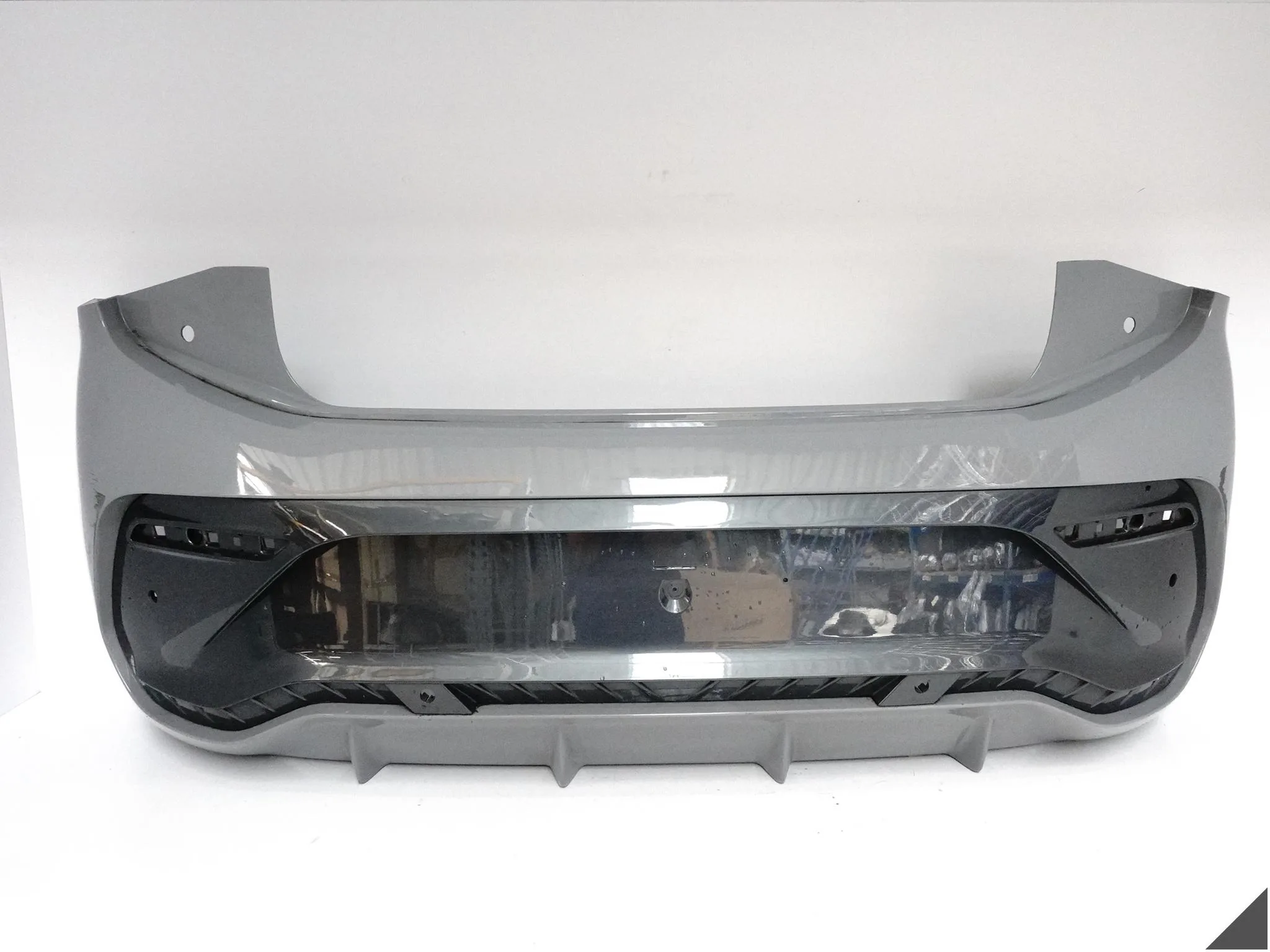 CUPRA BORN 10E 21- ZDERZAKA BUMPER + DOKŁADKA + LISTWA ABSORBER TYŁ (4xPDC) CUPRA BORN 10E 21- ZDERZAKA BUMPER + DOKŁADKA + LISTWA ABSORBER TYŁ (4xPDC)